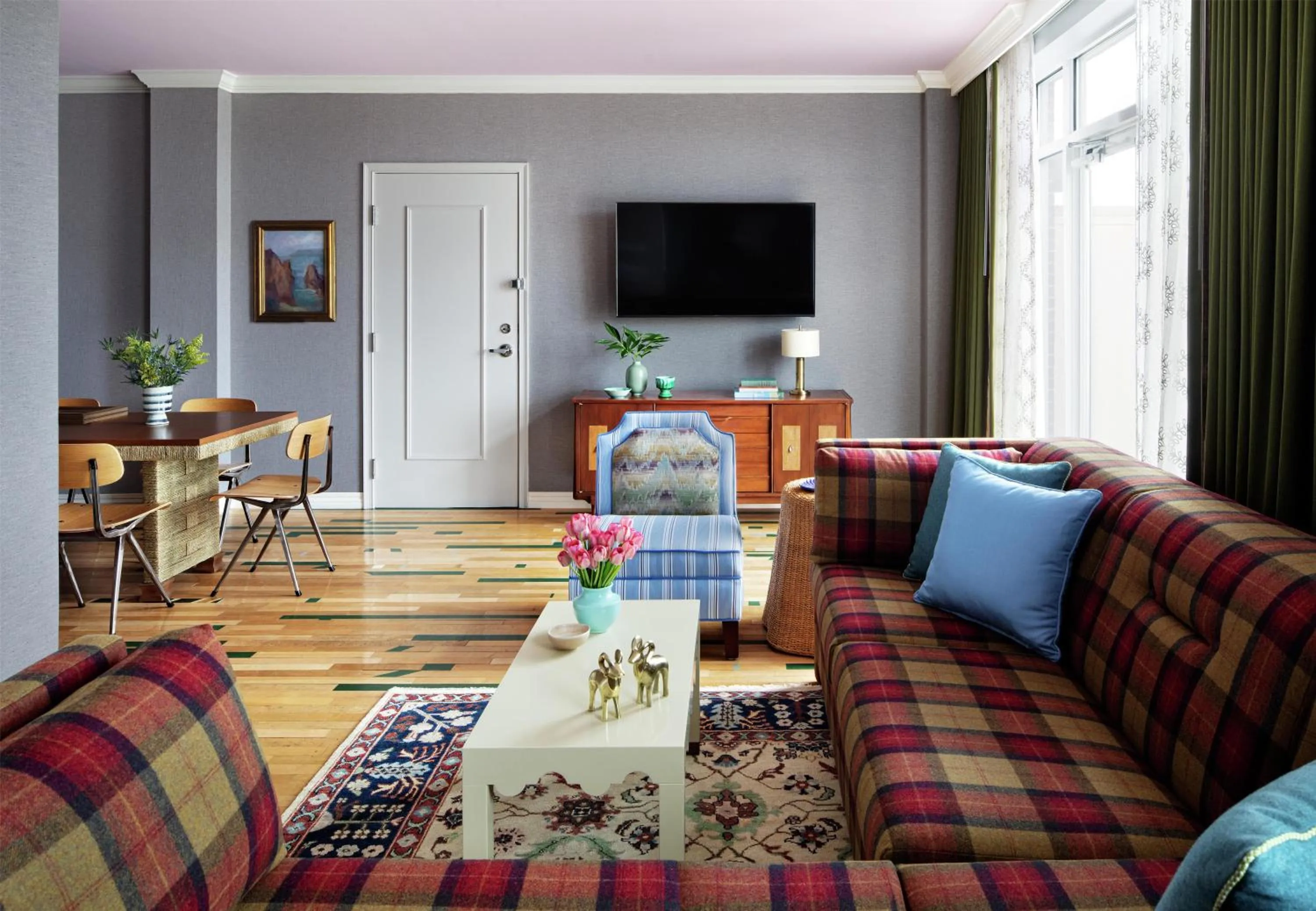 Living room in Graduate by Hilton Chapel Hill