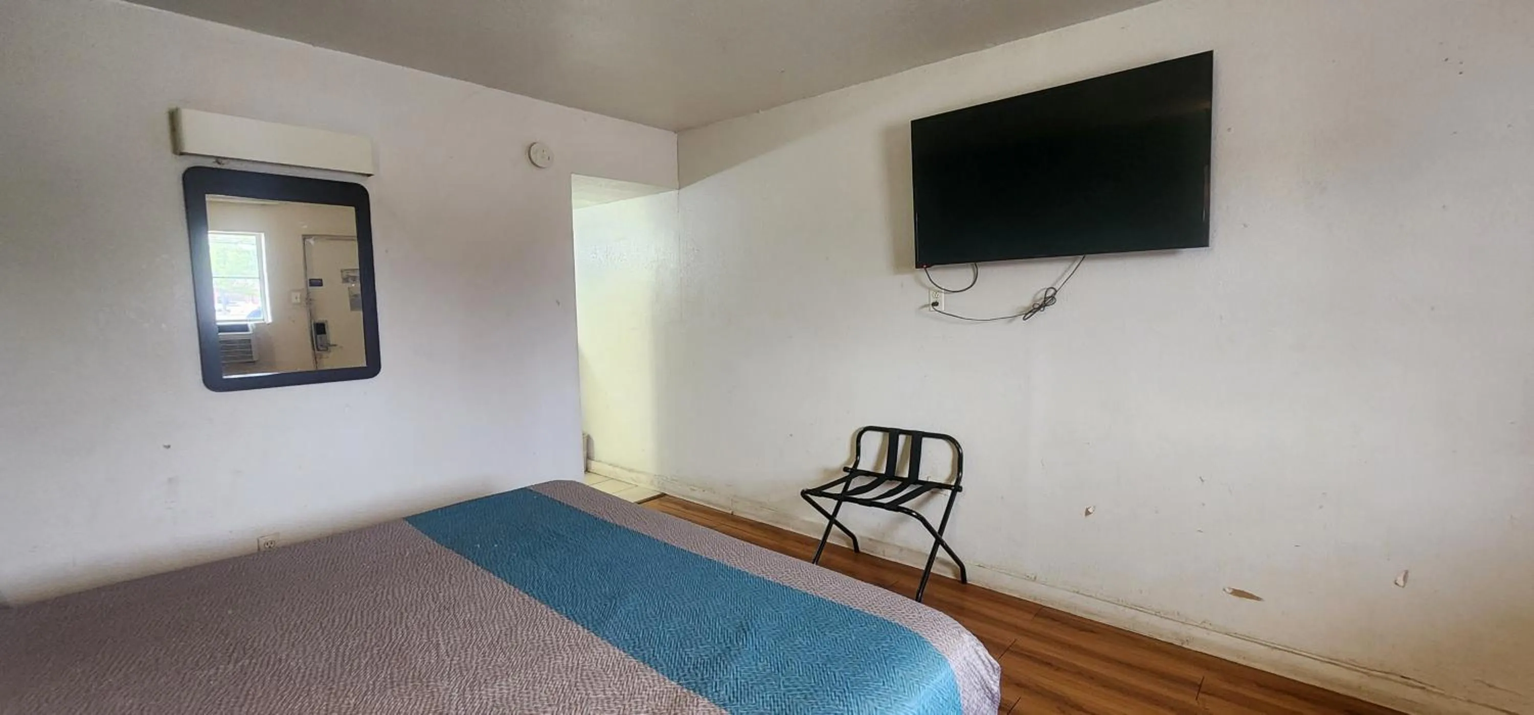 Bedroom in Trade Winds Hotel Antigua