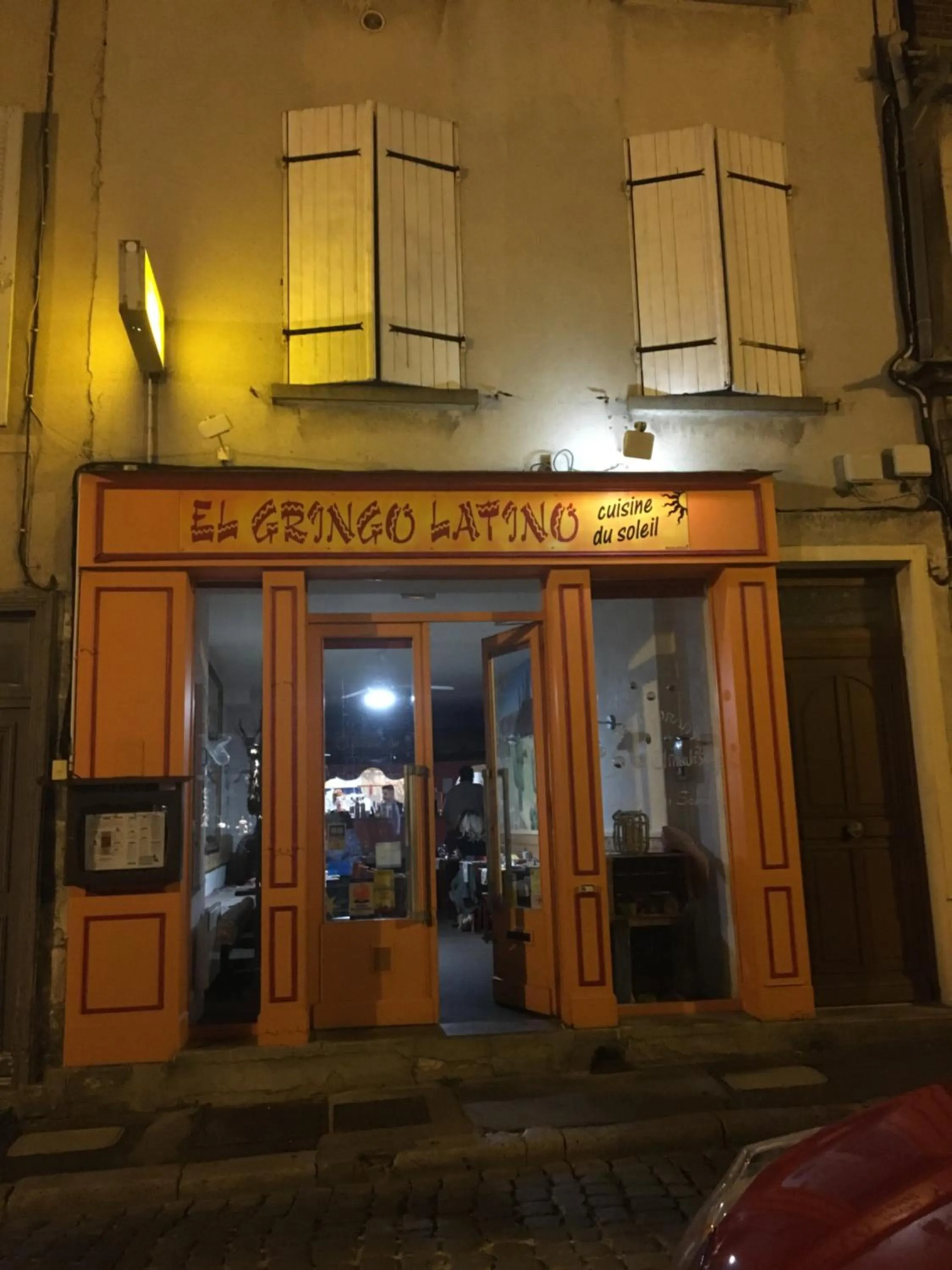 Property building in Studio Cosy