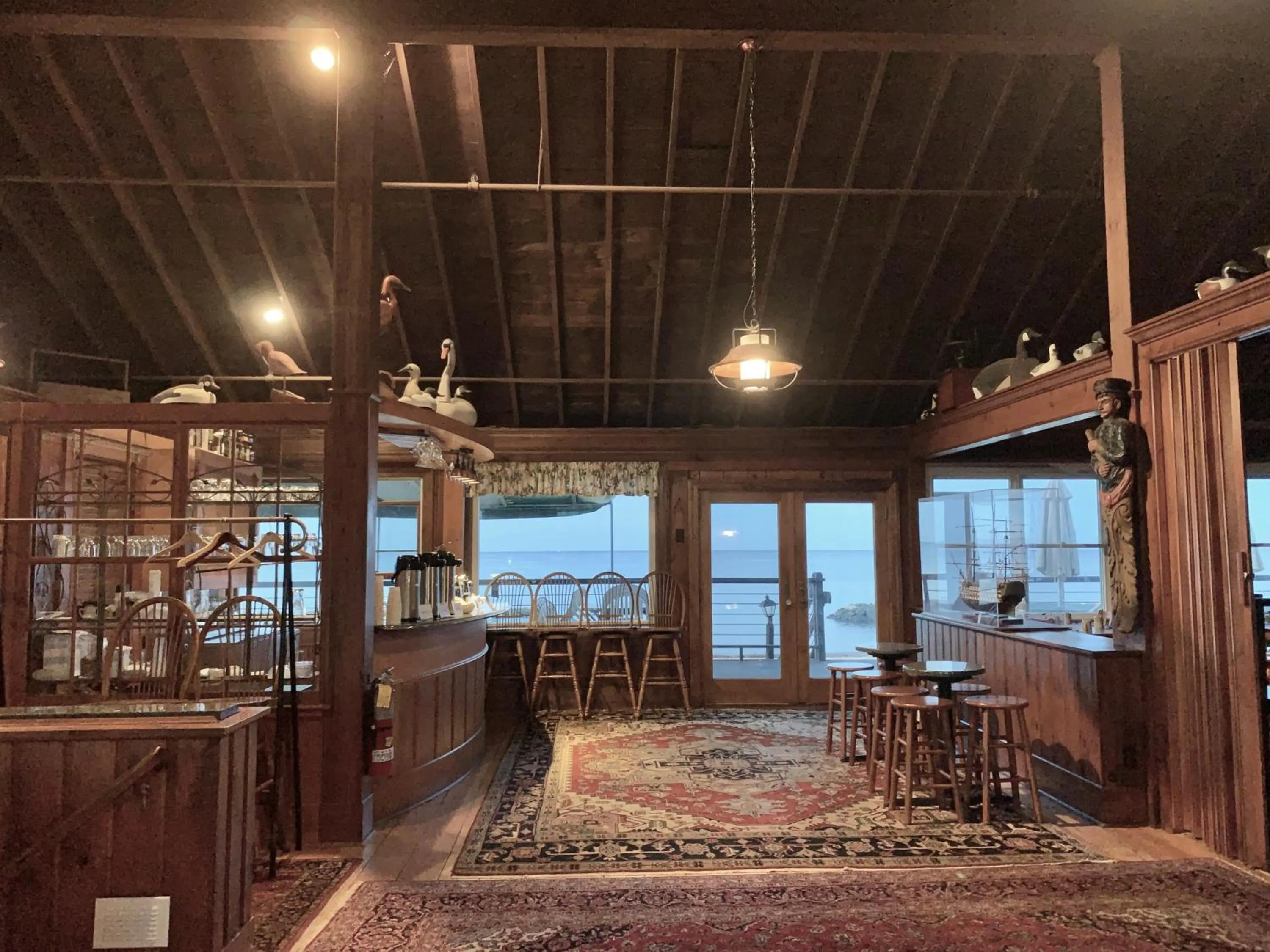 Lounge or bar in Lighthouse Inn Cape Cod