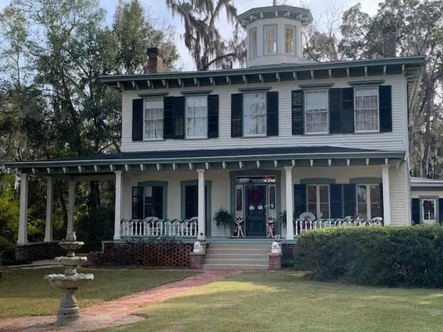 View (from property/room) in 1872 Denham Inn