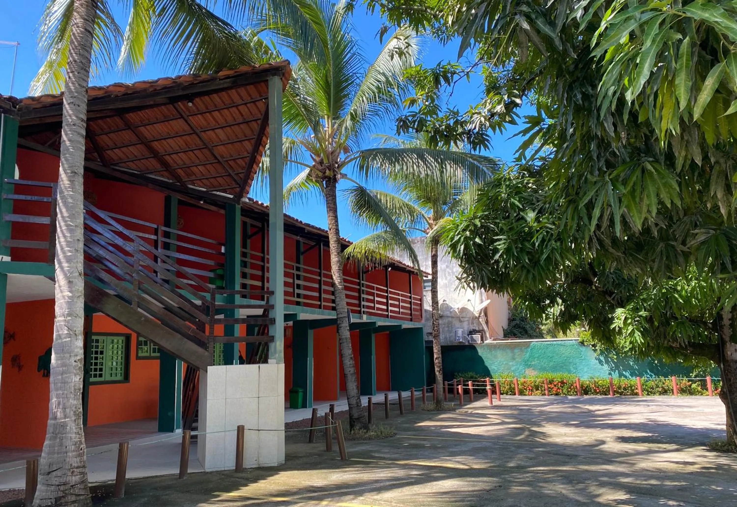 Property building in Chalés Praias do Sul