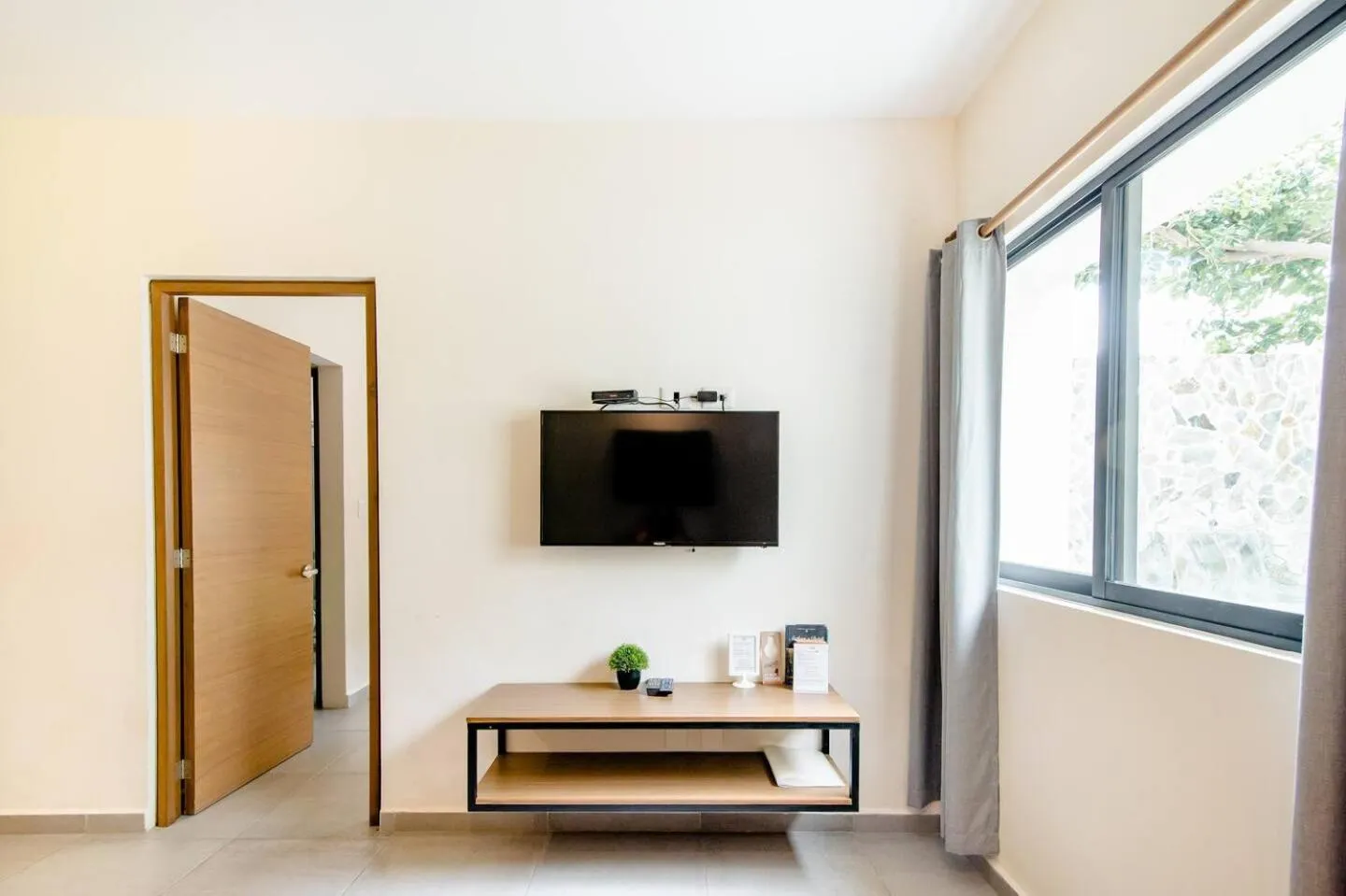 Property building in Viento Suites Cancún