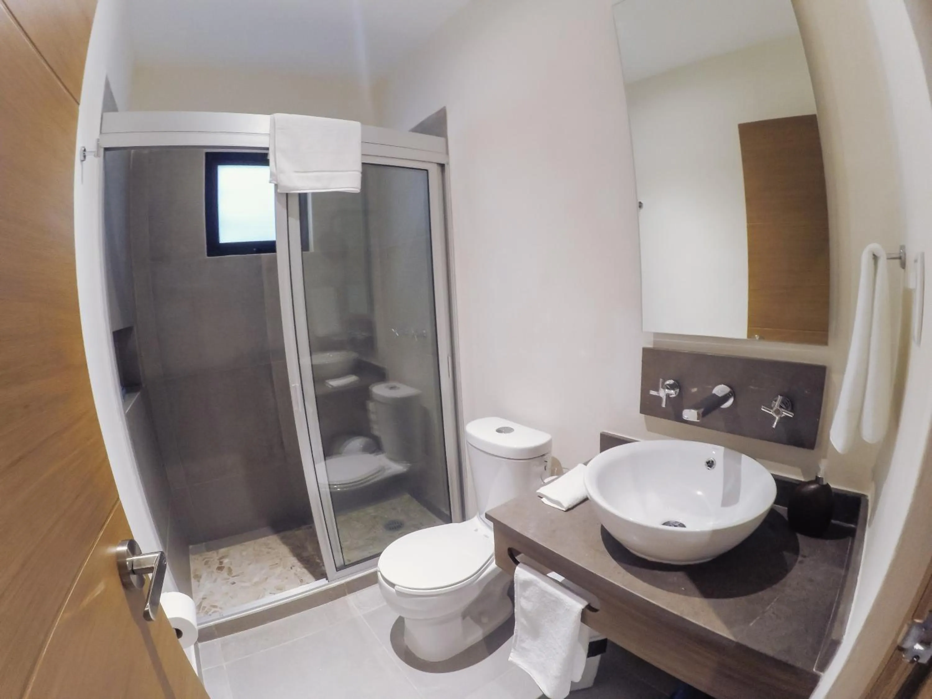 Toilet in Viento Suites Cancún