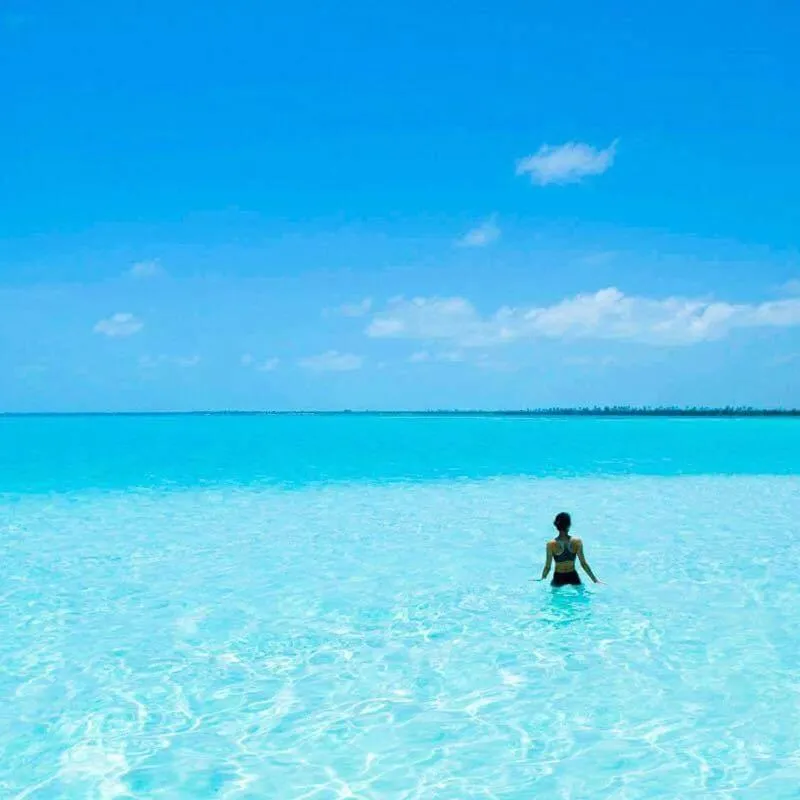 People in Viento Suites Cancún