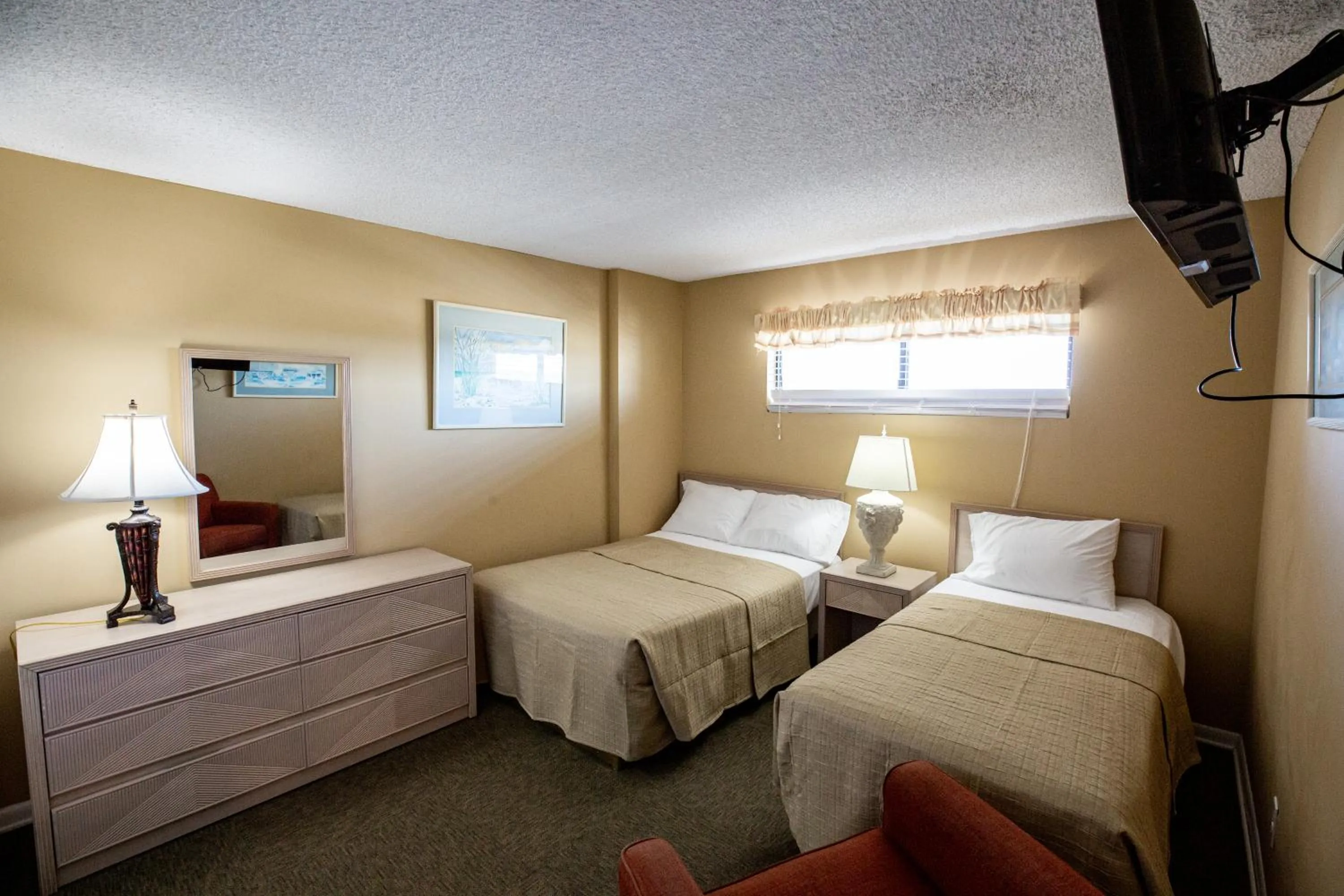 Bed in Atalaya Towers