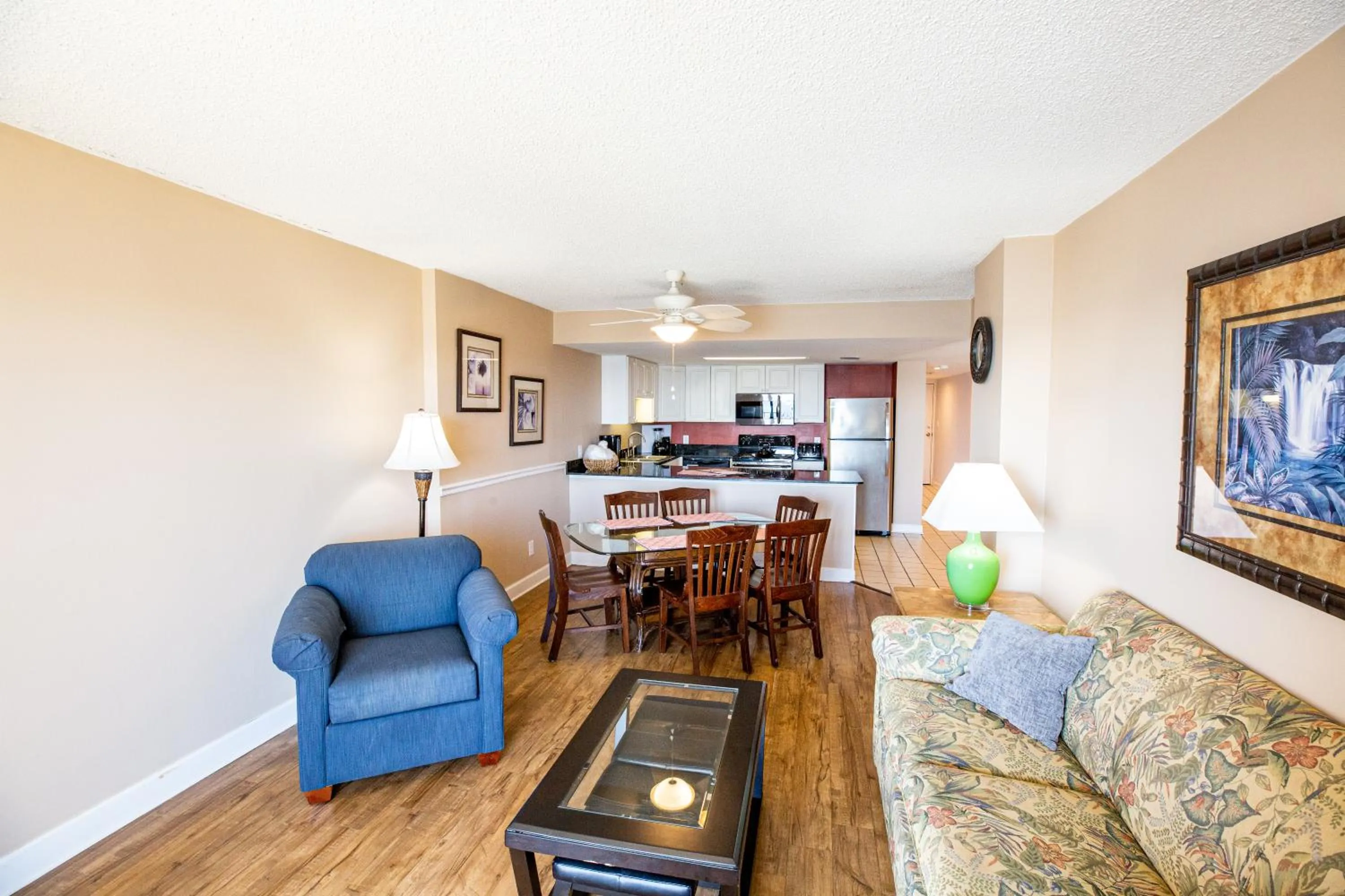 Kitchen or kitchenette in Atalaya Towers