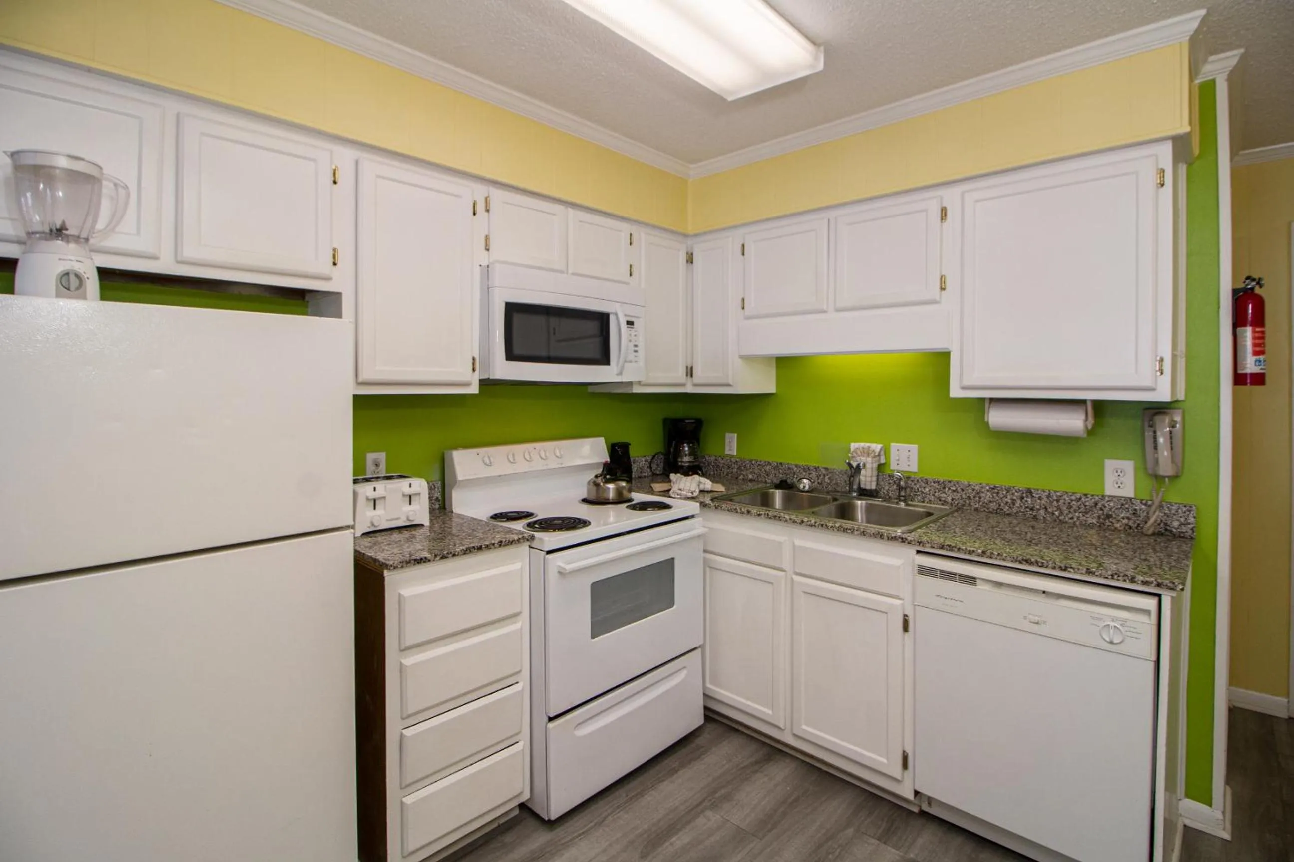 Kitchen or kitchenette in Ocean Forest Colony