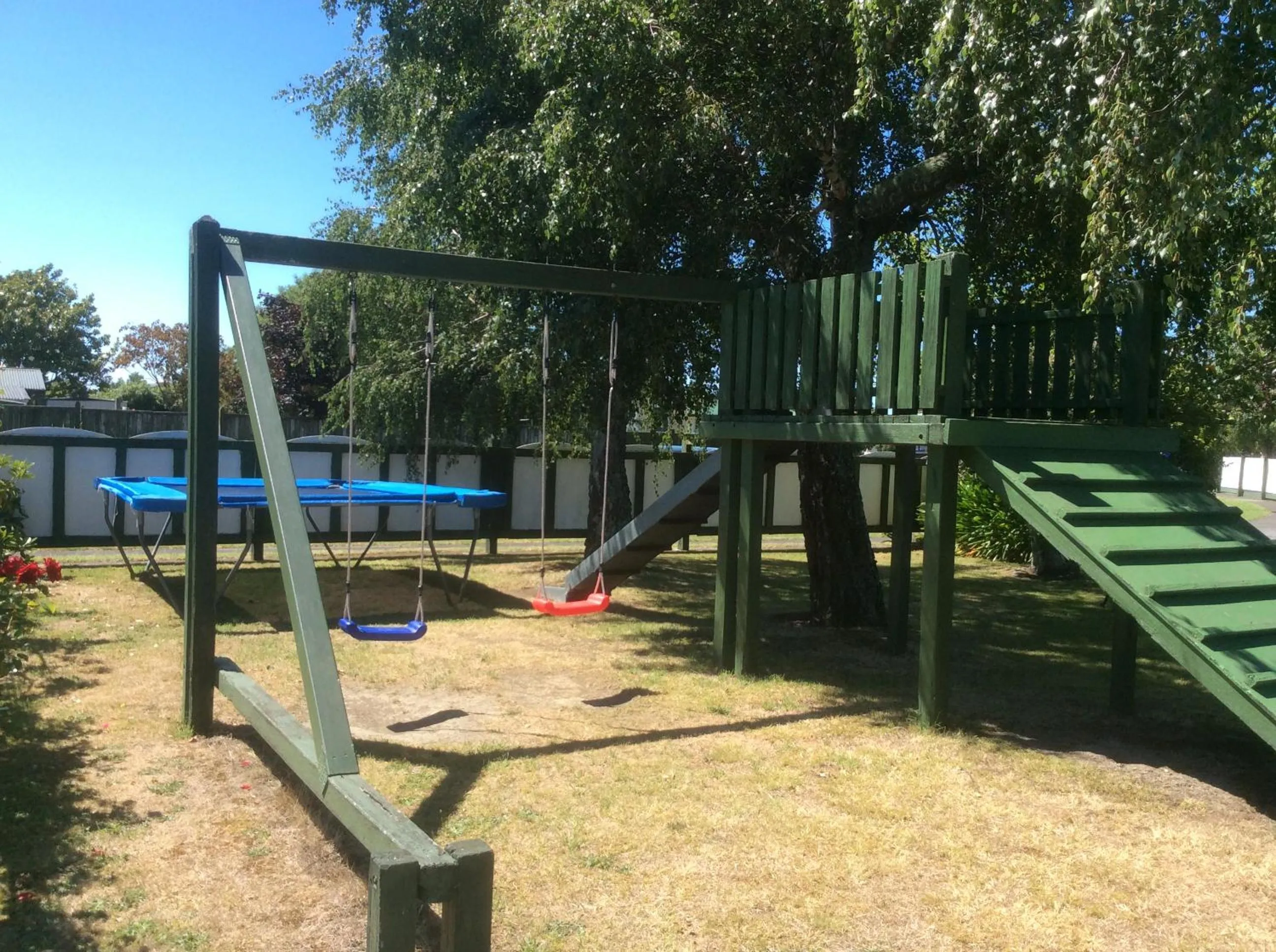 Children play ground in Acorn Estate Motel