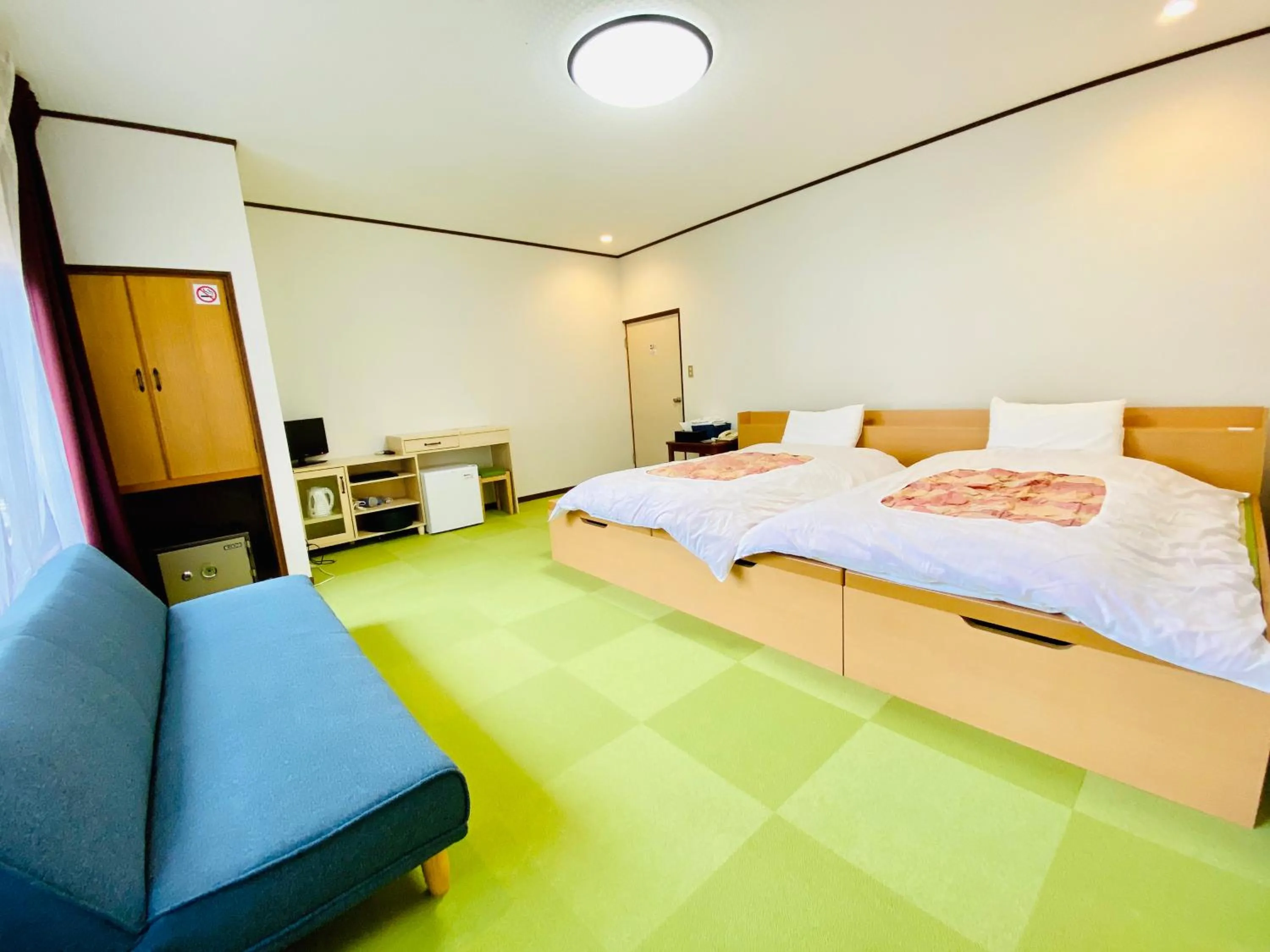 Photo of the whole room in Ikoisanso