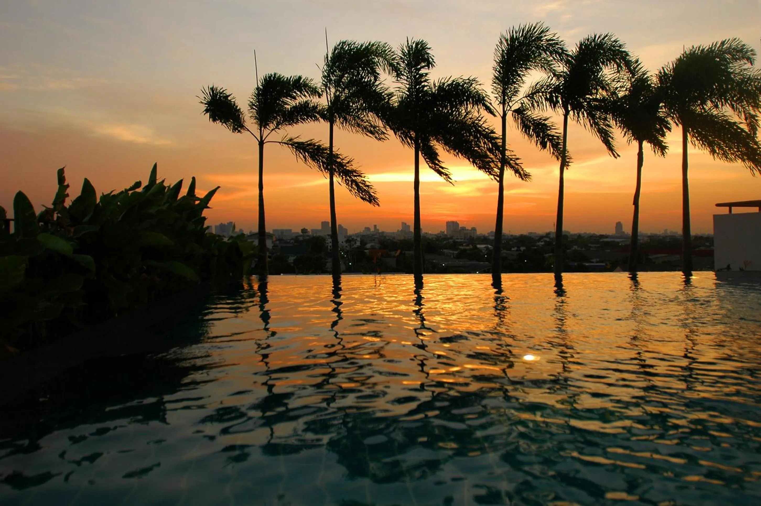Swimming pool in Bansabai Hostelling International