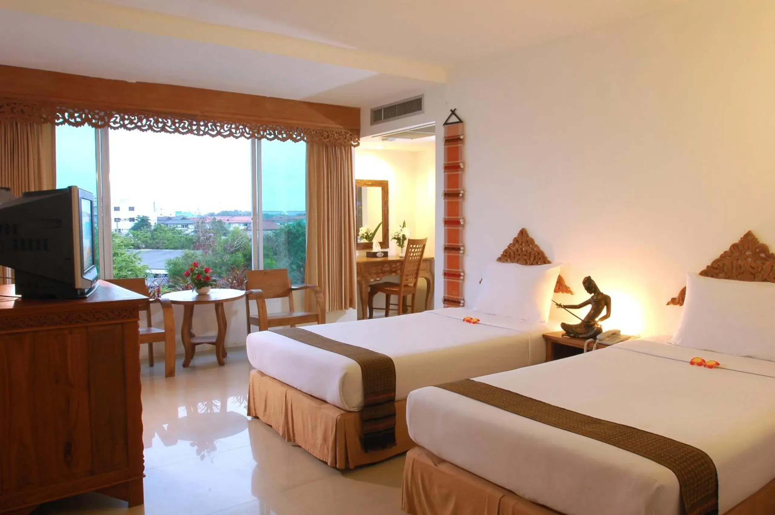 Superior Double or Twin Room in Bansabai Hostelling International Superior Double or Twin Room in Bansabai Hostelling International