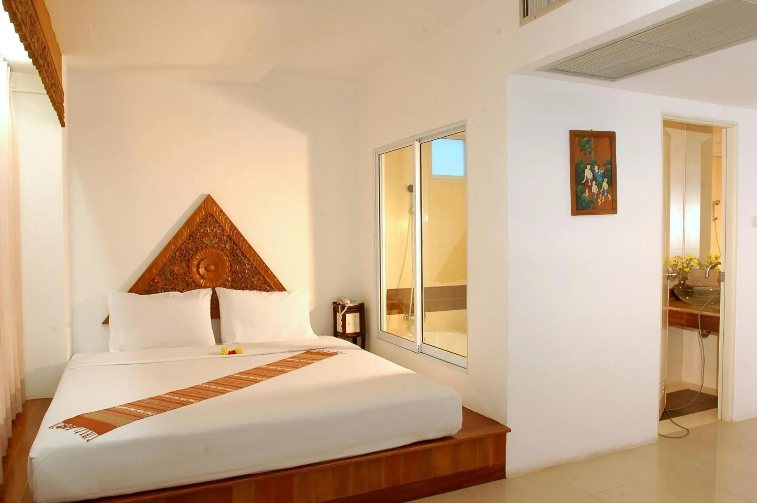 Superior Double or Twin Room in Bansabai Hostelling International Superior Double or Twin Room in Bansabai Hostelling International