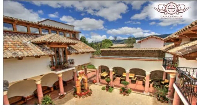 Property building in Hotel Casa de Familia de San Cristobal