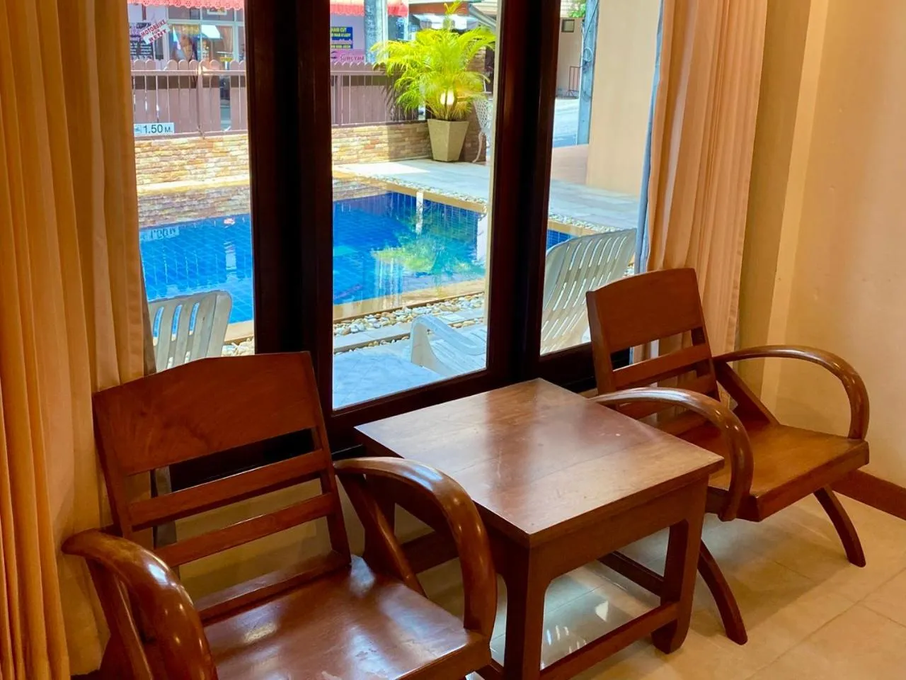 Patio in Baan Sudarat Hotel