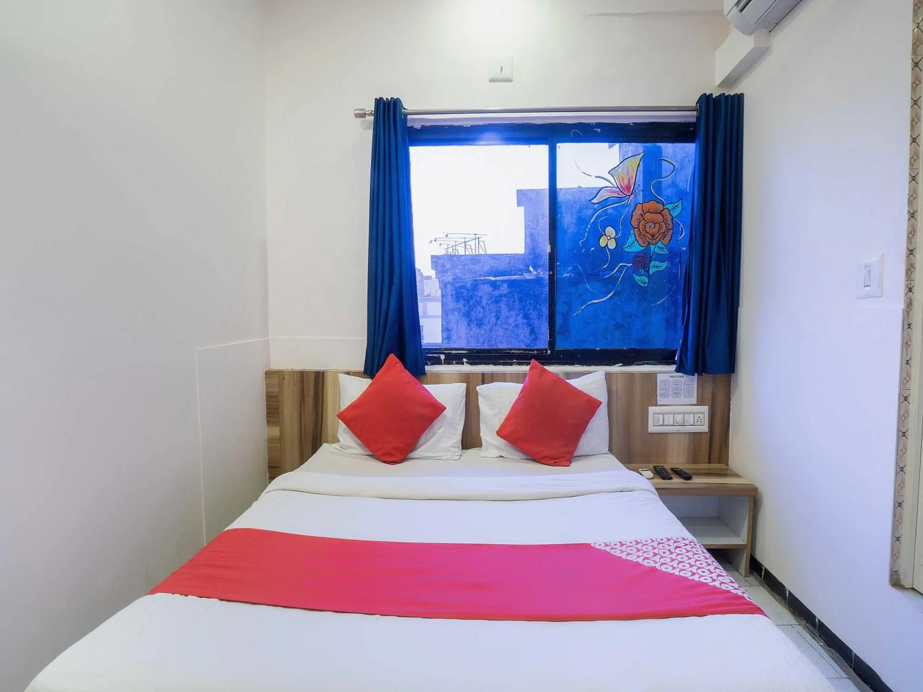 Bedroom in Hotel O Swell