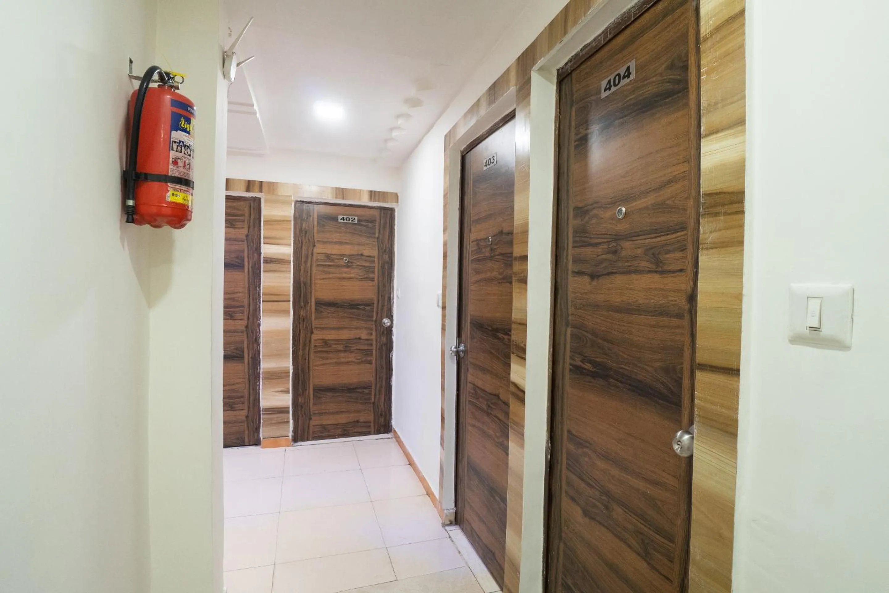 Kitchen or kitchenette in Hotel O Swell