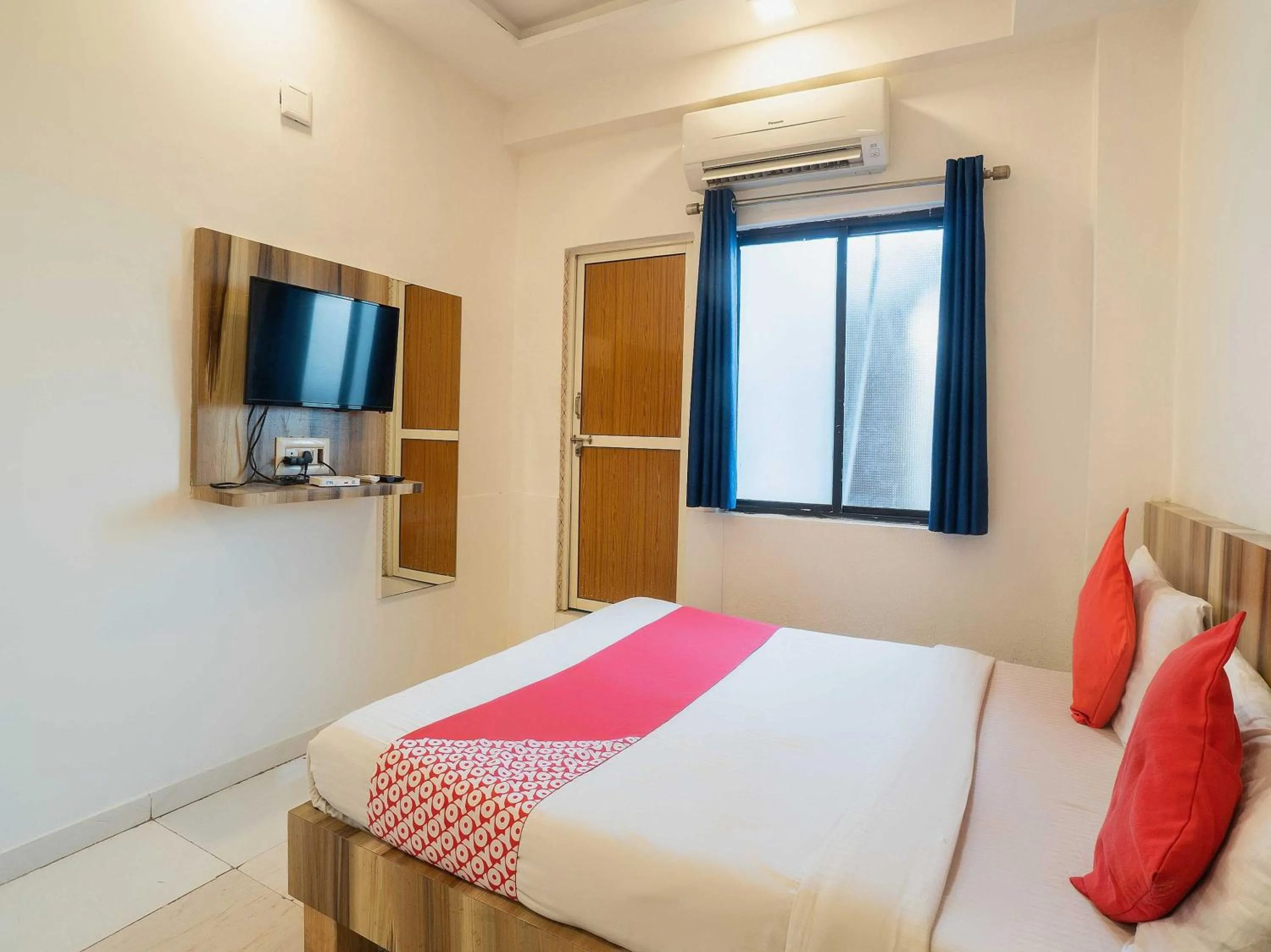 Bedroom in Hotel O Swell