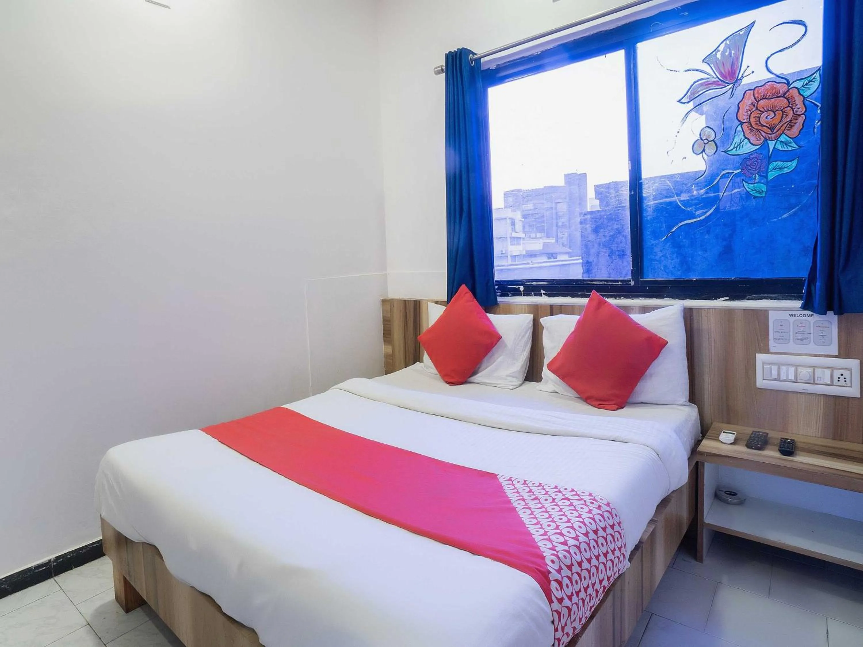 Bedroom in Hotel O Swell