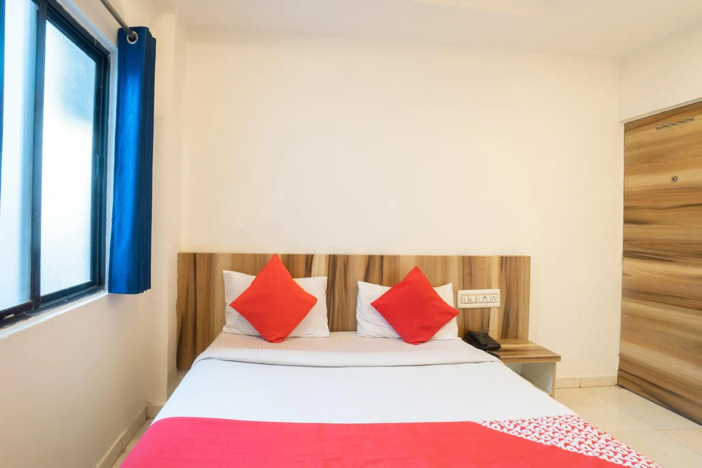 Bedroom in Hotel O Swell