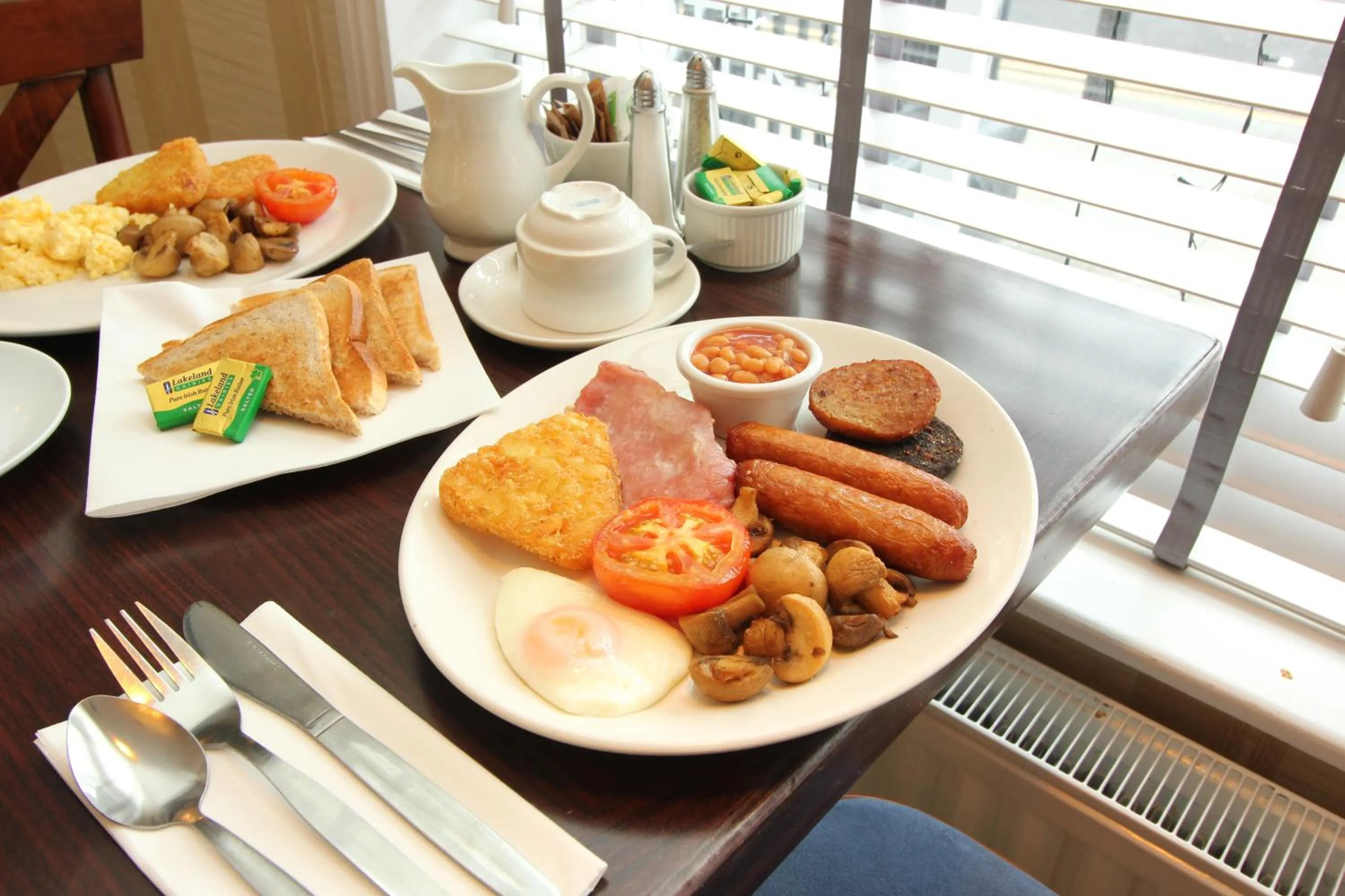 Food and drinks in Castle Hotel