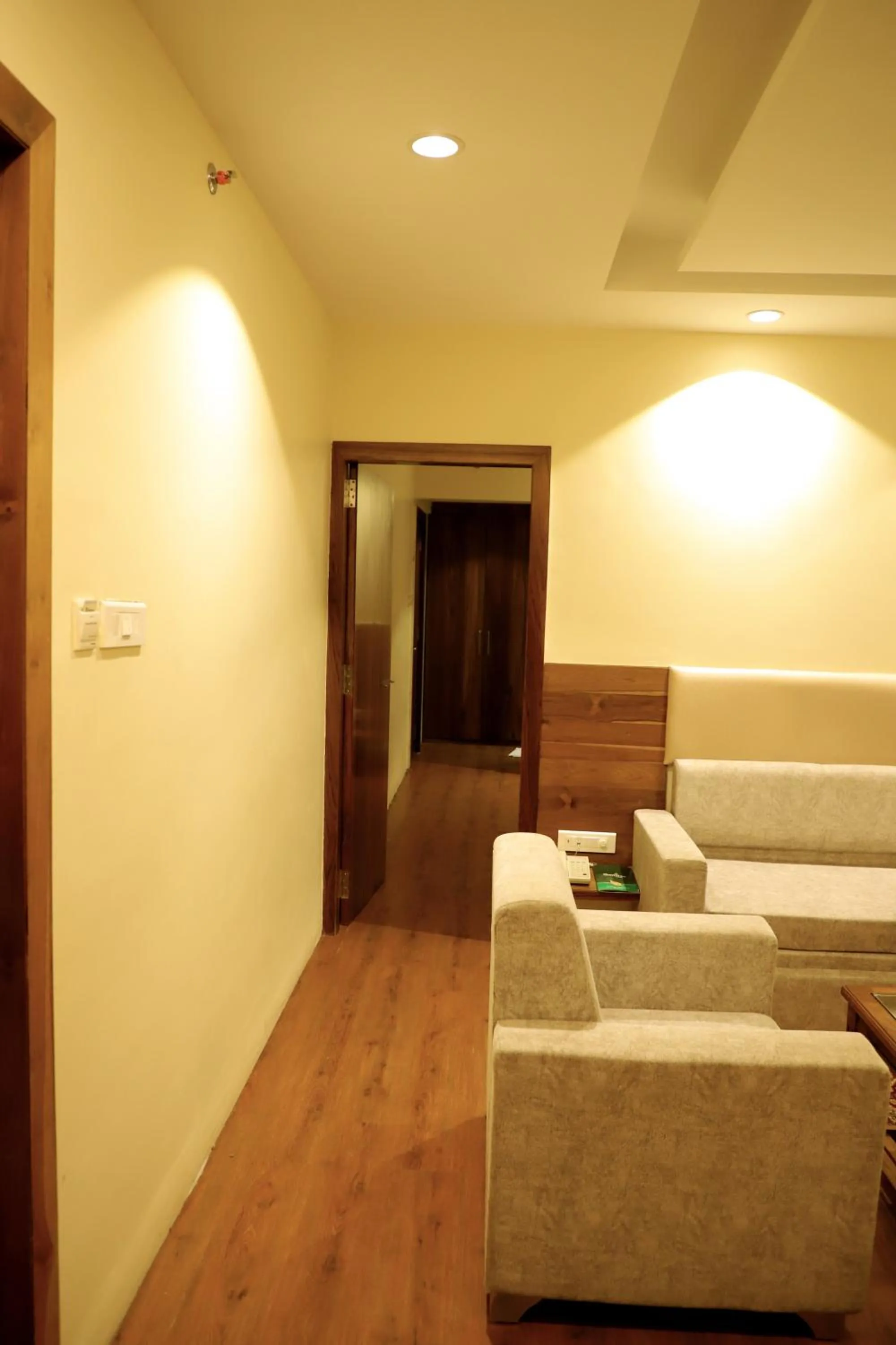 Bed in Sai Neem Tree Hotel