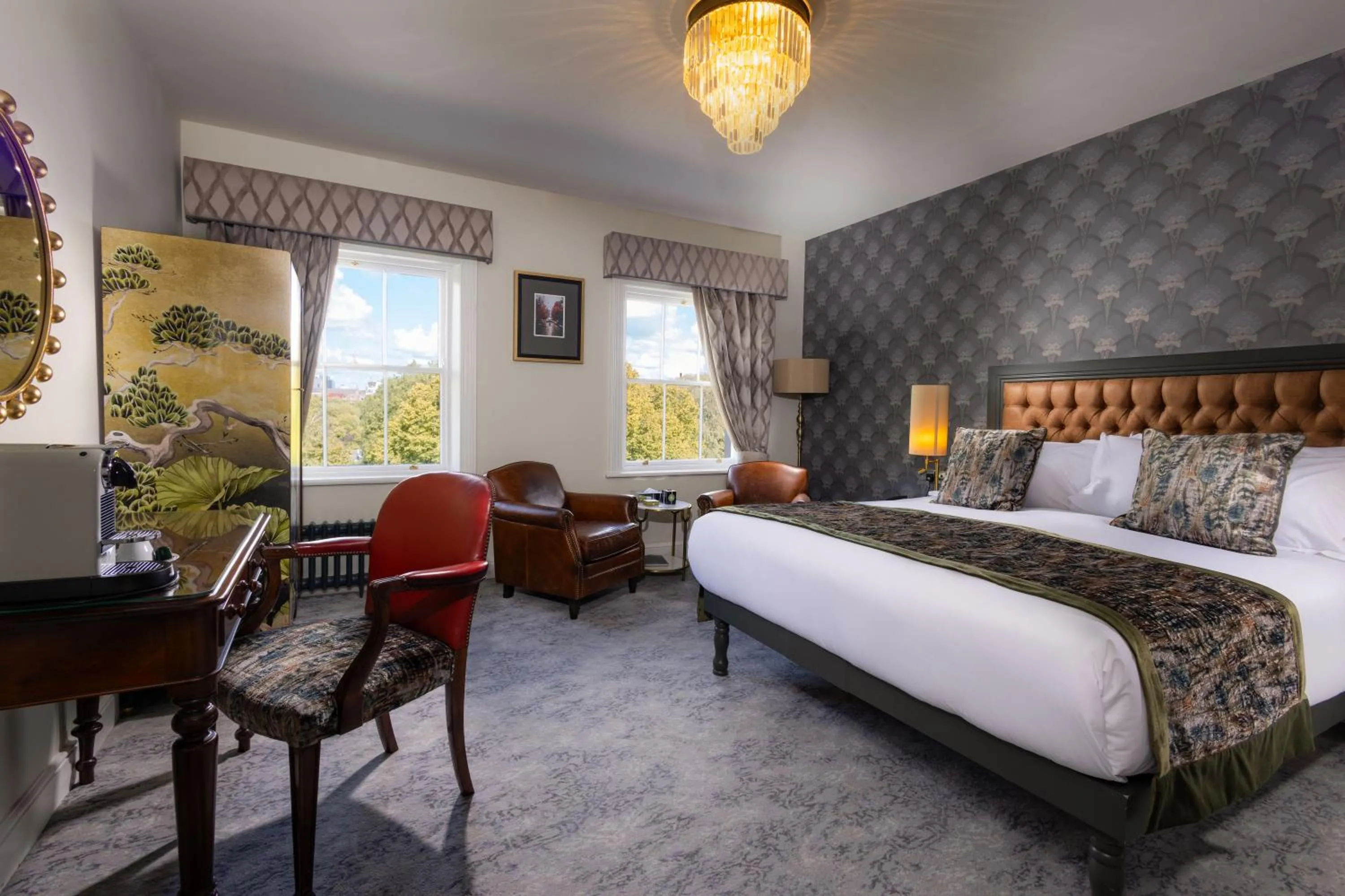 Bedroom, Bed in Stauntons on the Green Hotel