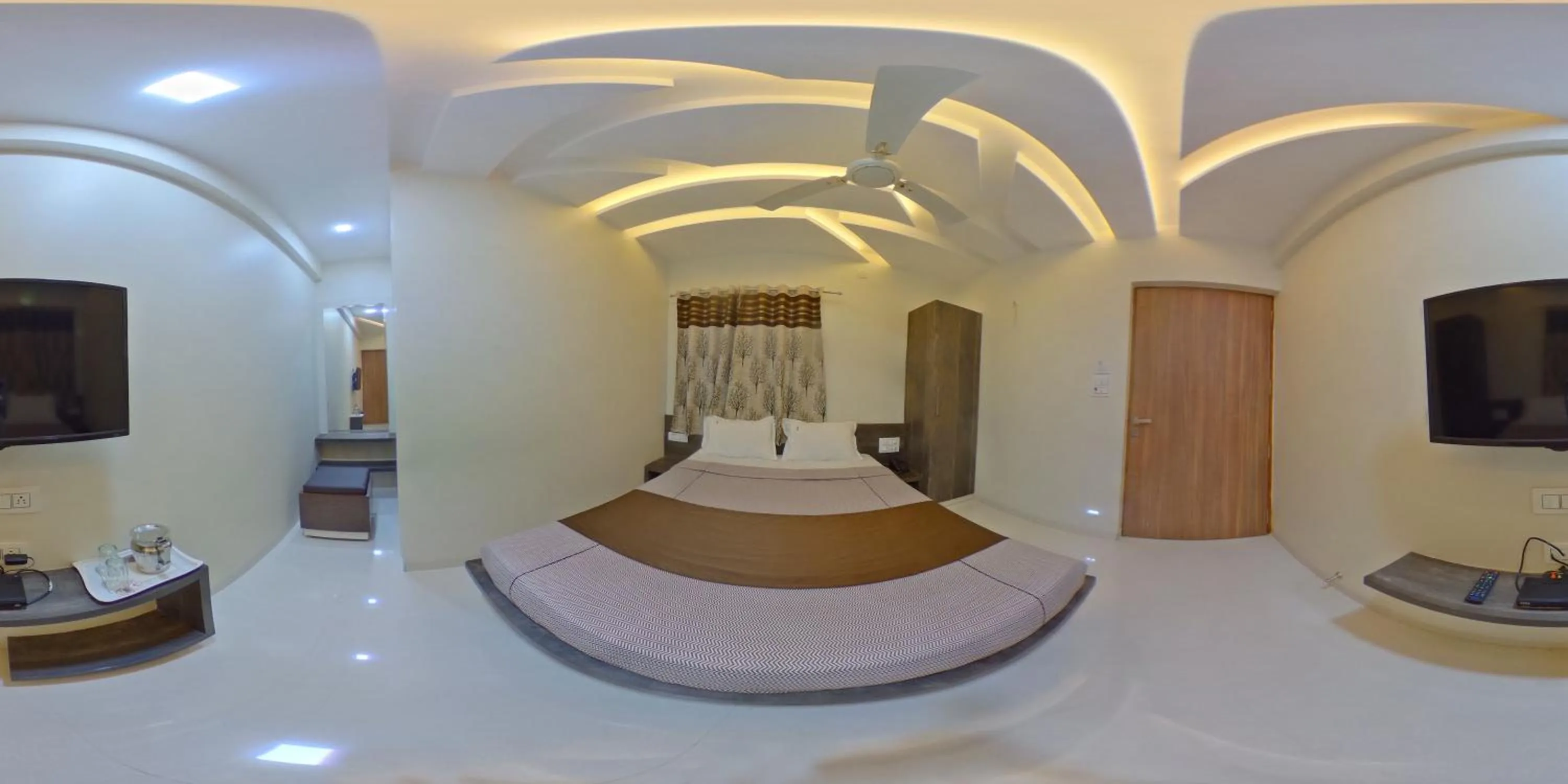 Bedroom in Hotel Ramkrishna Inn