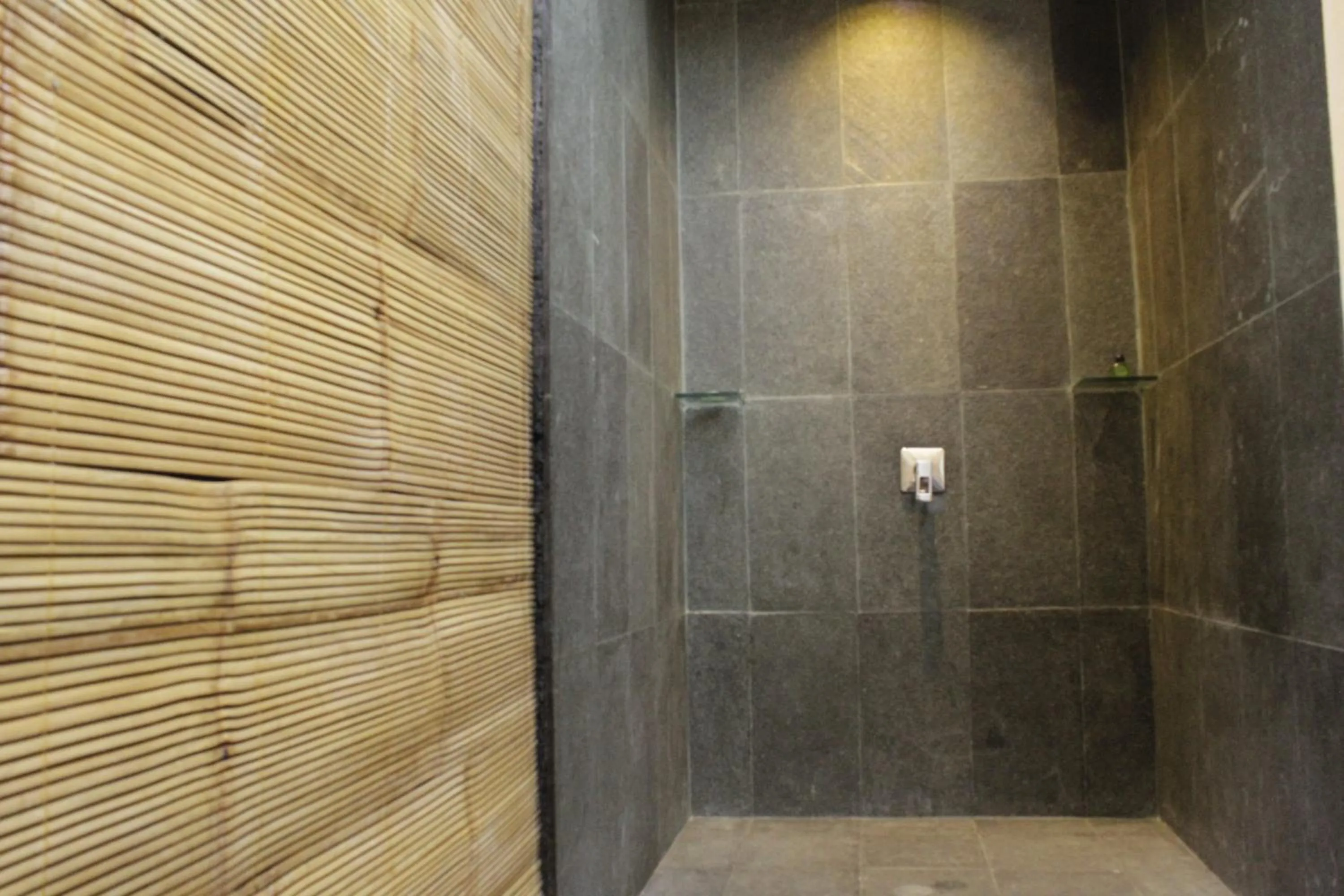 Shower in Kaluku Gili Resort