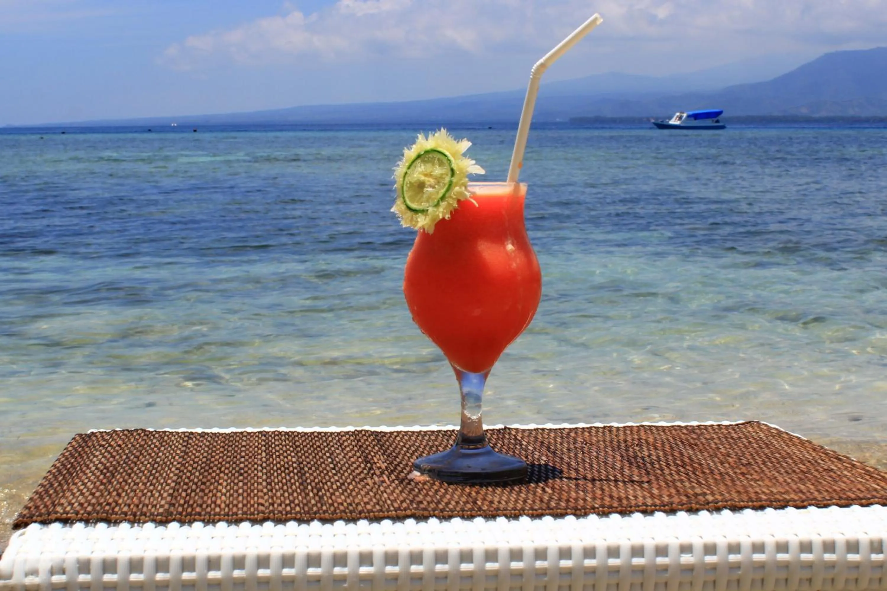 Alcoholic drinks in Kaluku Gili Resort