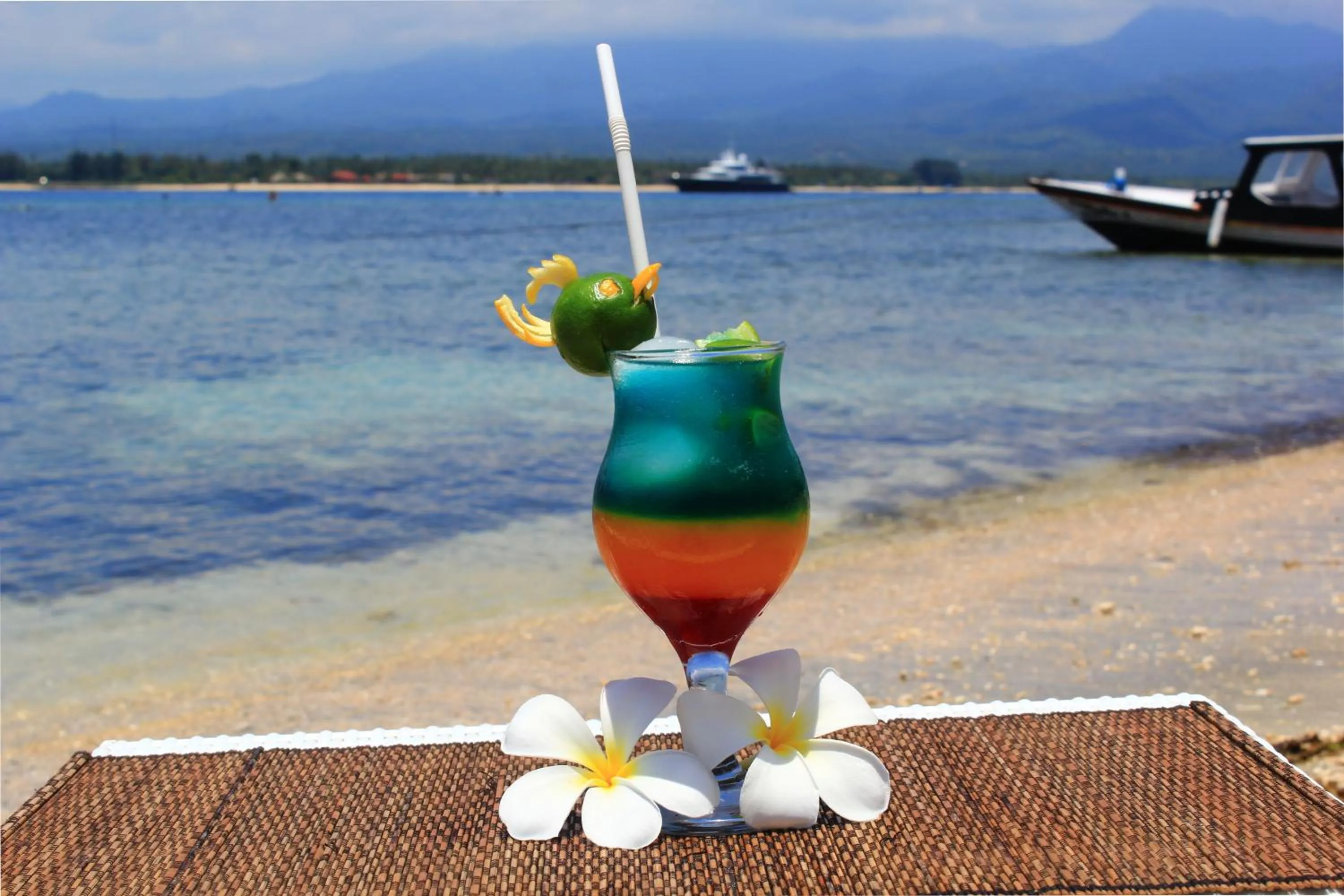 Alcoholic drinks in Kaluku Gili Resort