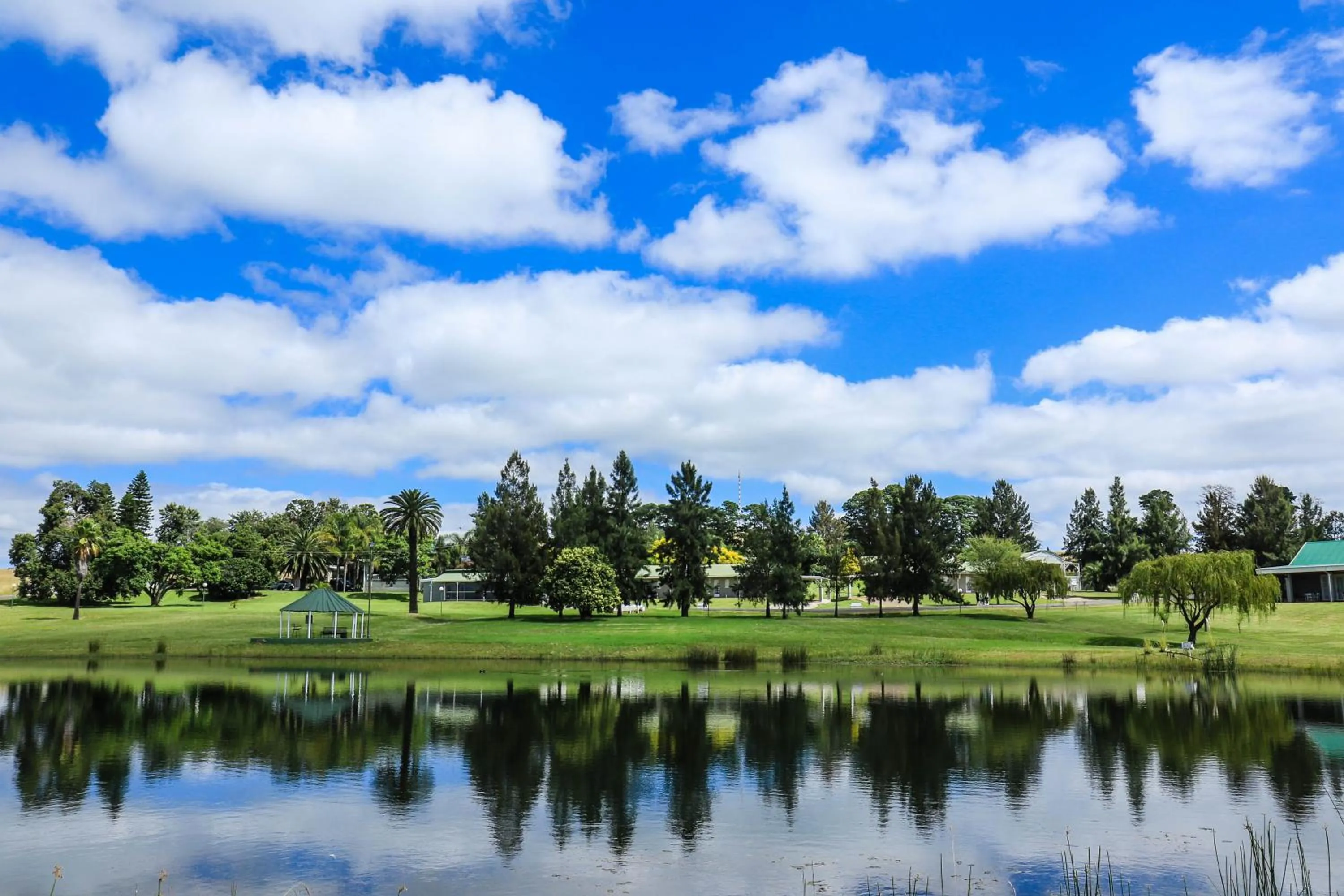 Property building in Newcastle Country Lodge