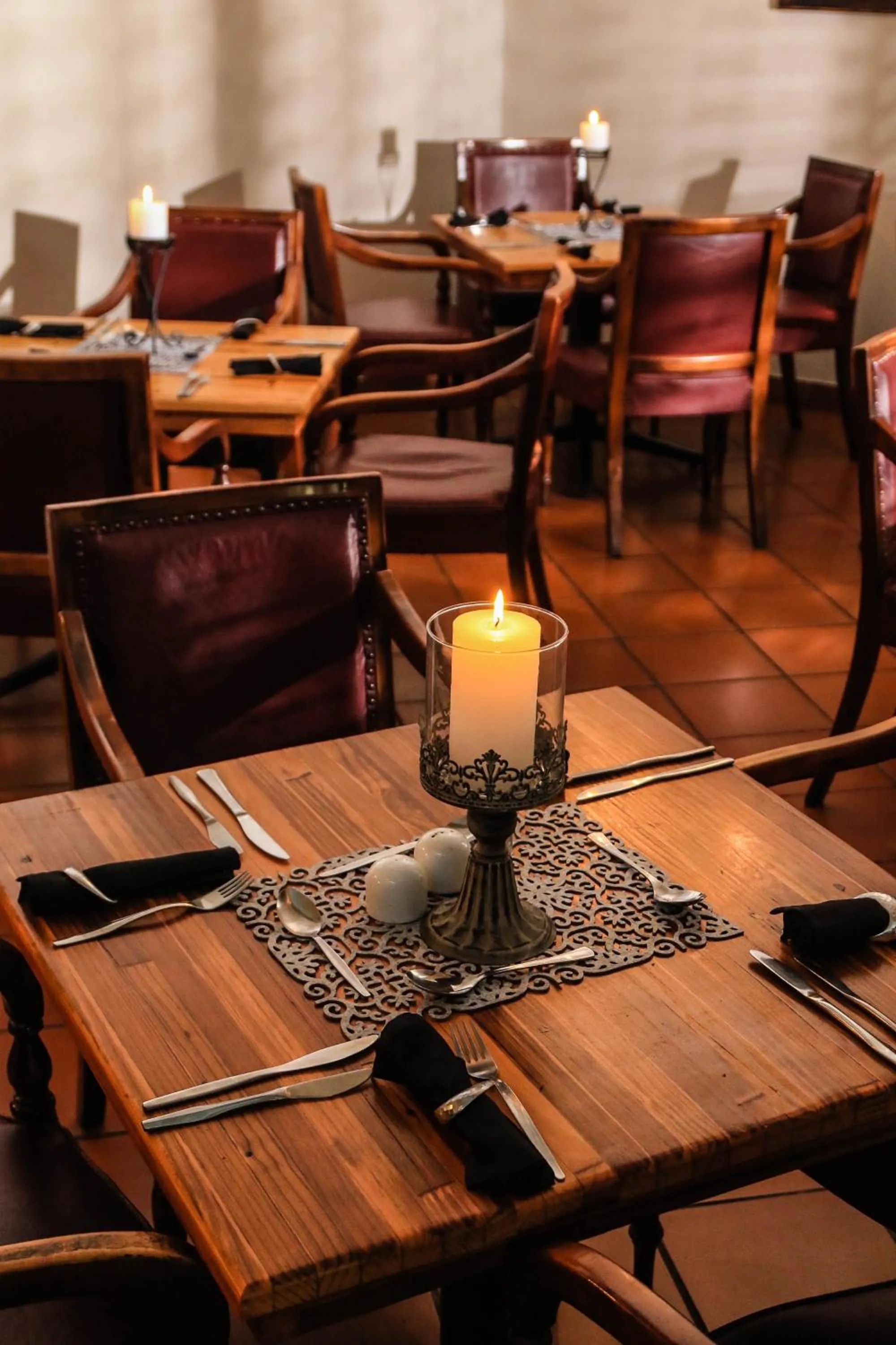 Restaurant/places to eat in Newcastle Country Lodge