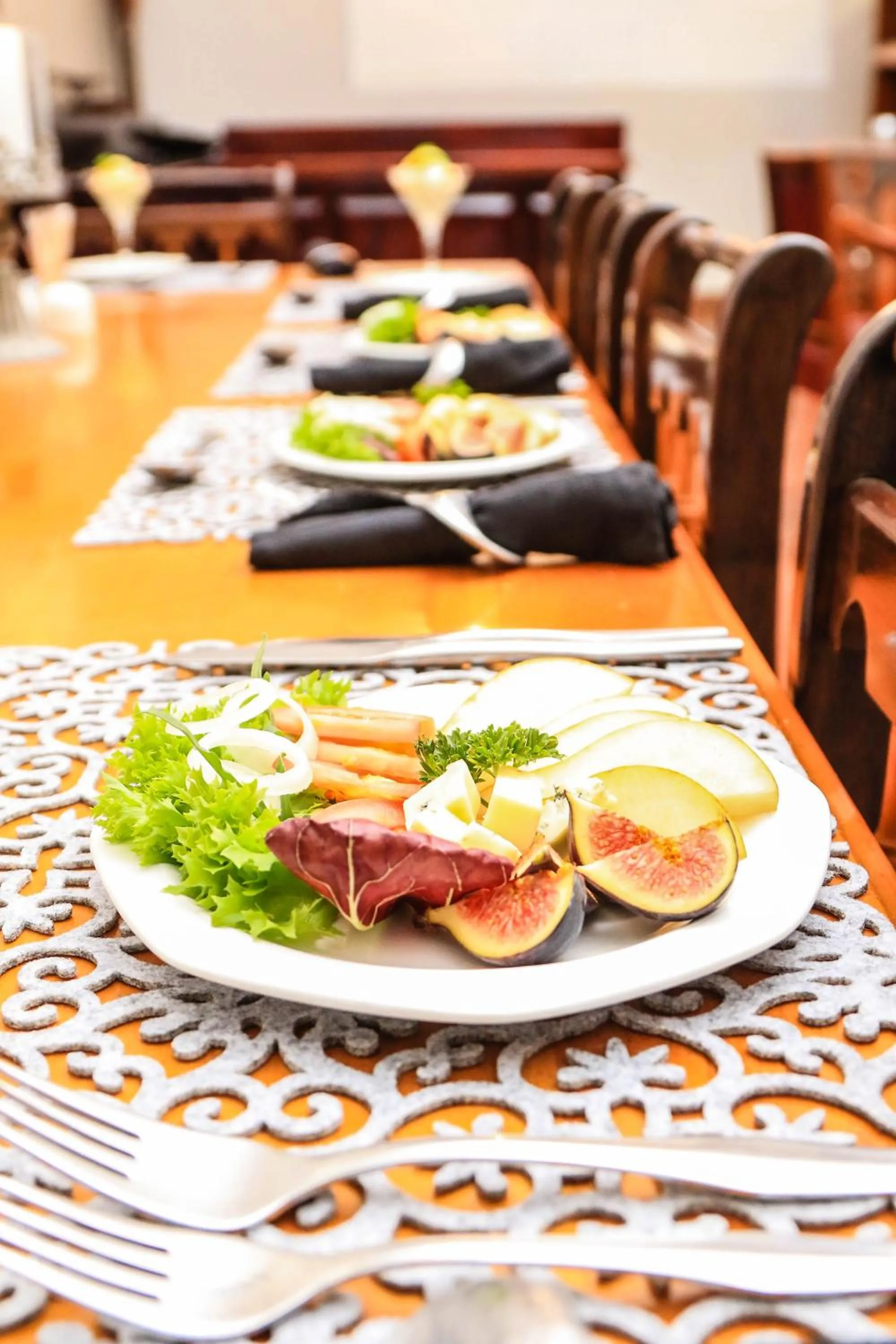 Restaurant/places to eat in Newcastle Country Lodge