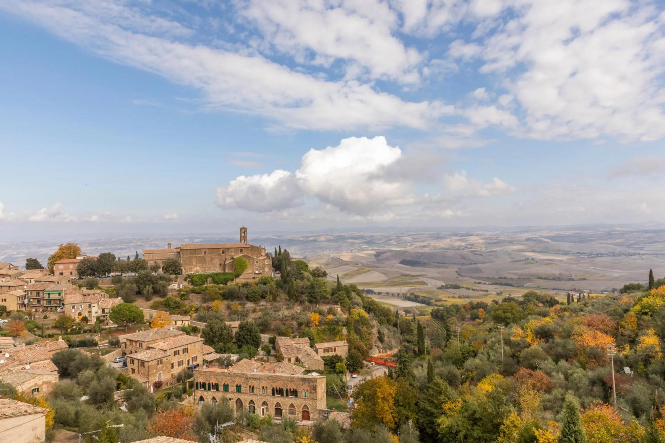 Neighbourhood in Tuscany View Montalcino