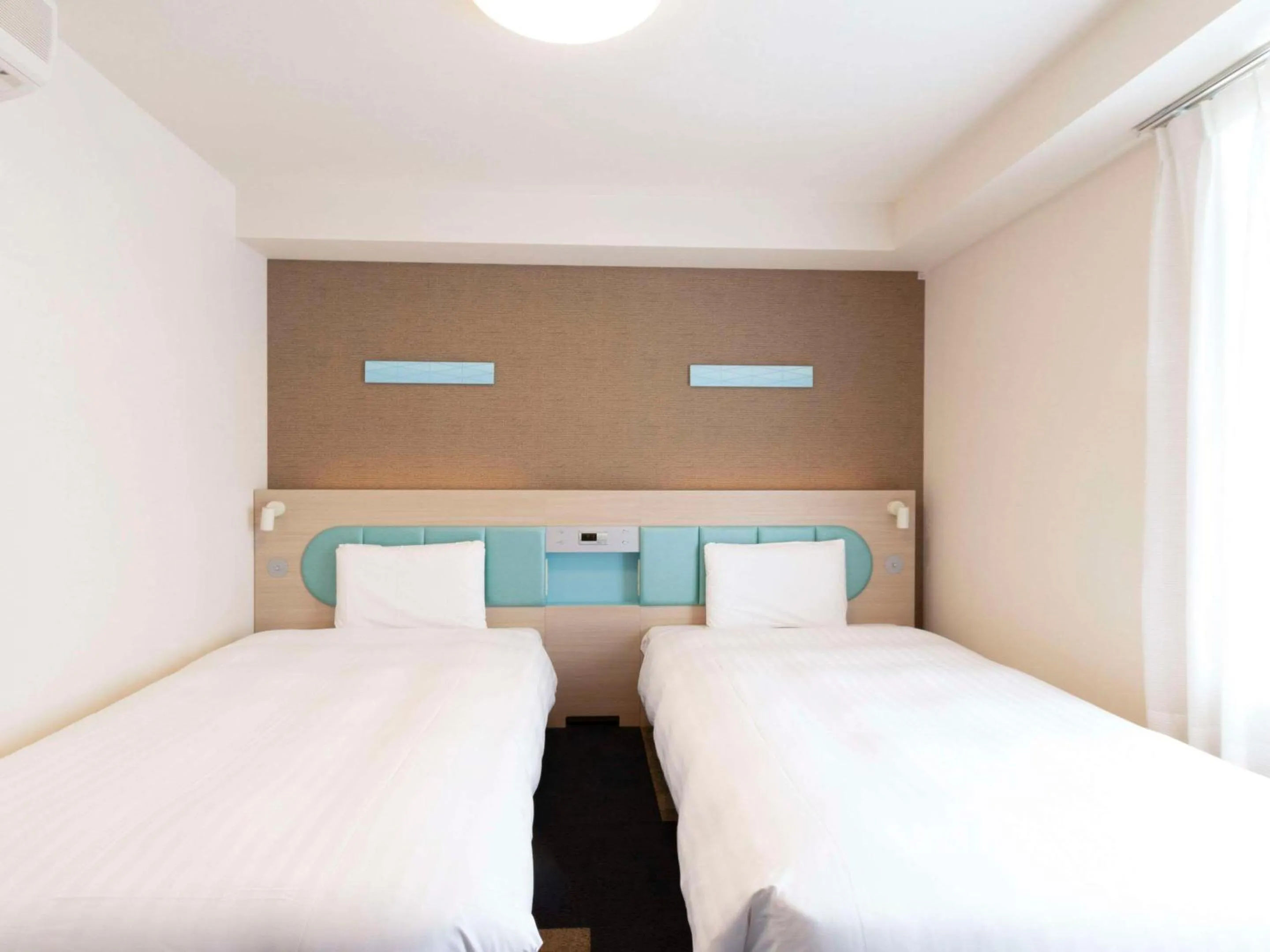 Bedroom, Bed in Comfort Hotel ERA Kobe Sannomiya