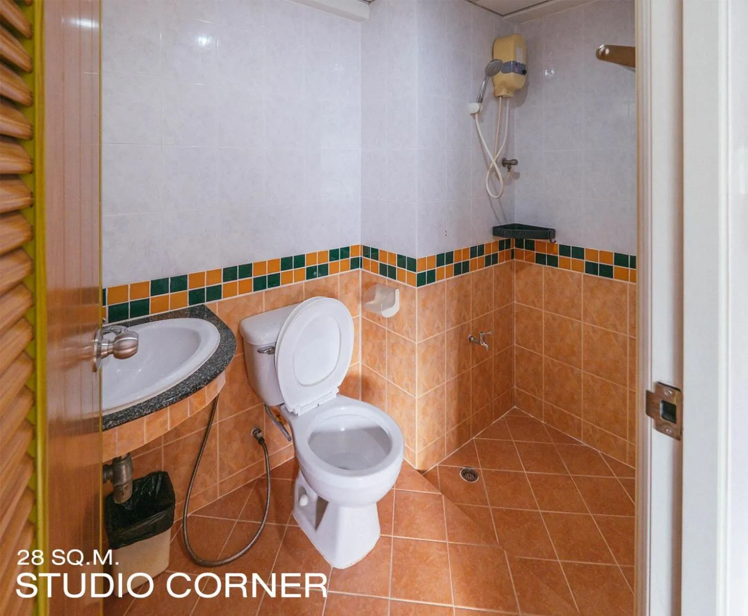 Golden House @ On-nut Station