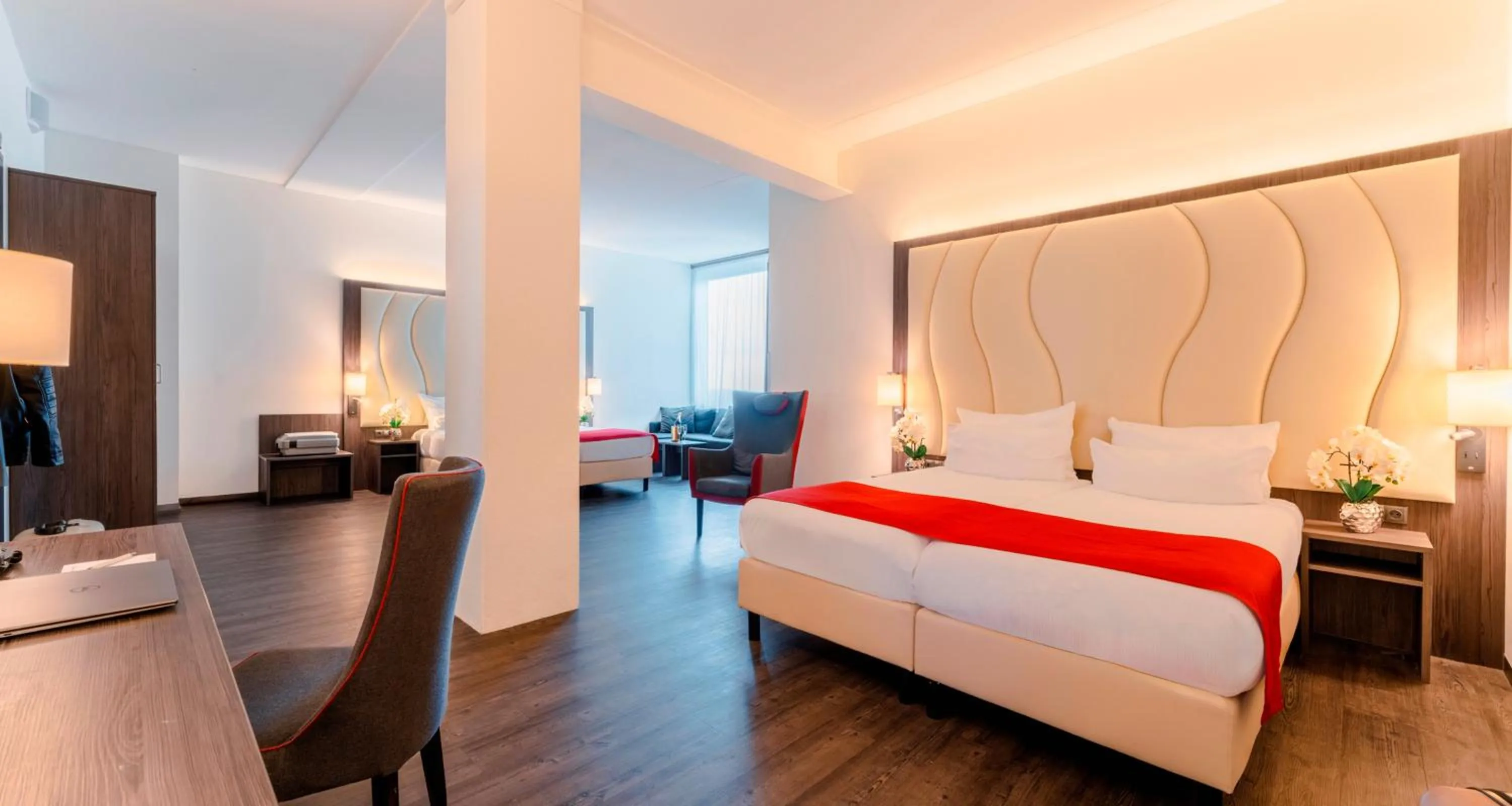 Photo of the whole room, Bed in PLAZA Premium Almere