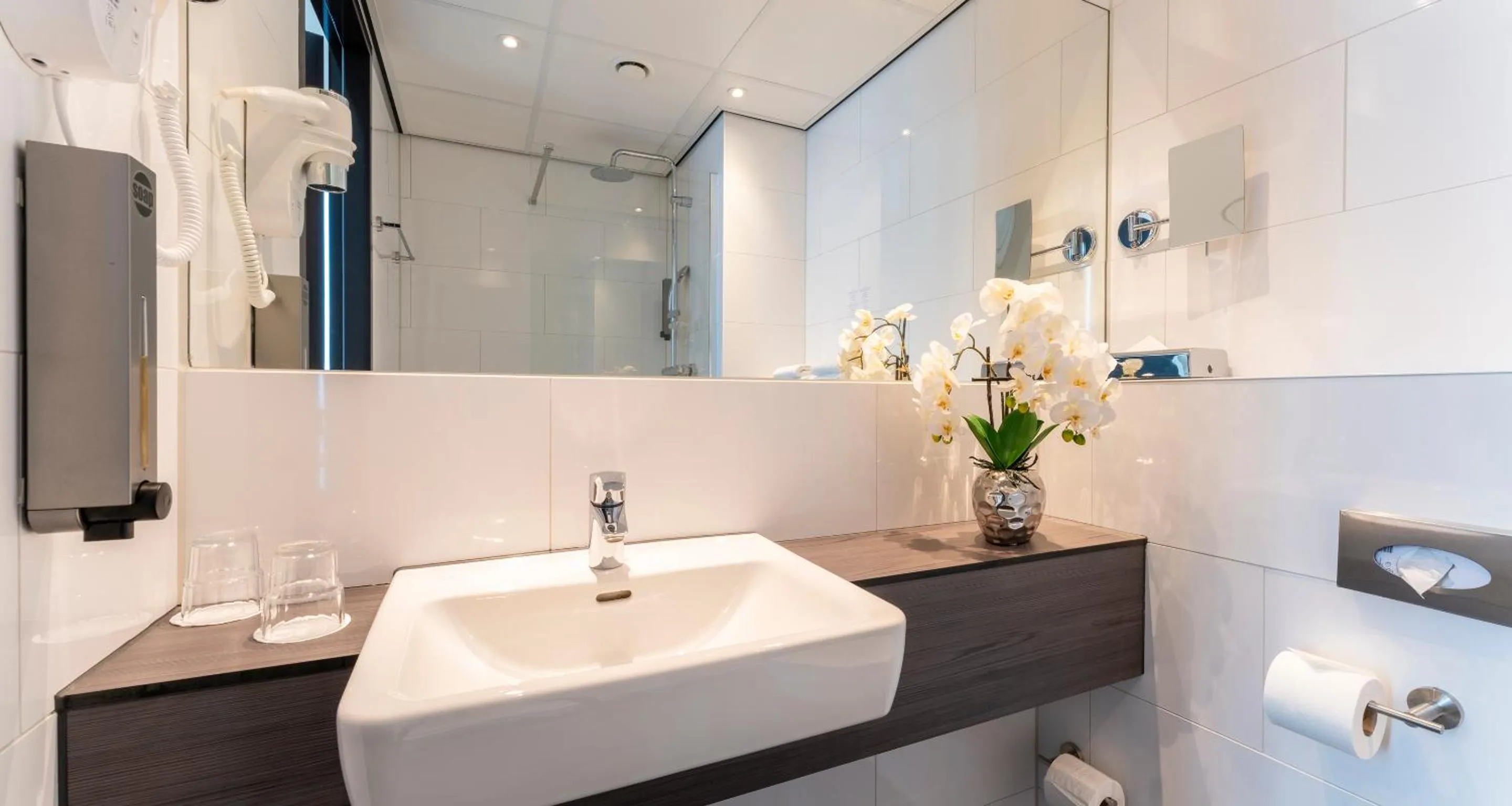 Bathroom in PLAZA Premium Almere
