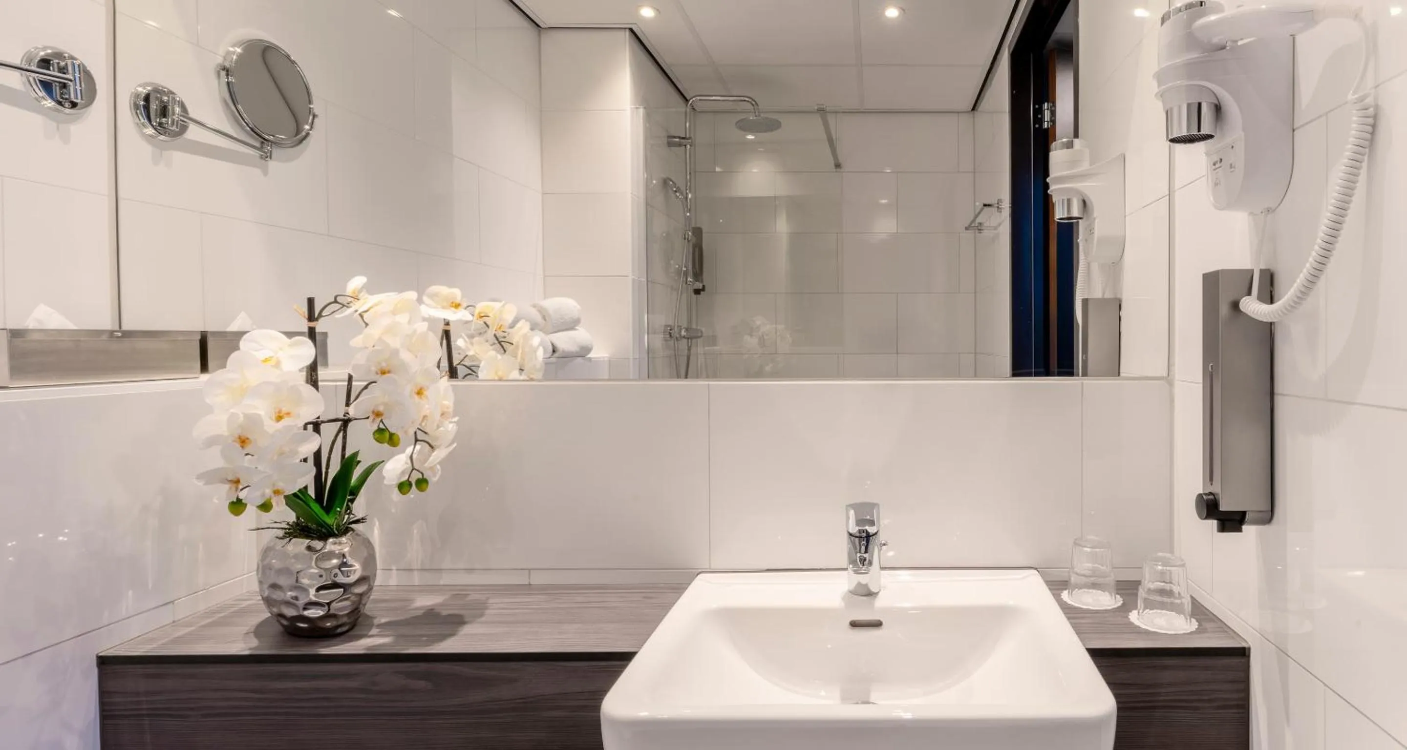 Bathroom in PLAZA Premium Almere