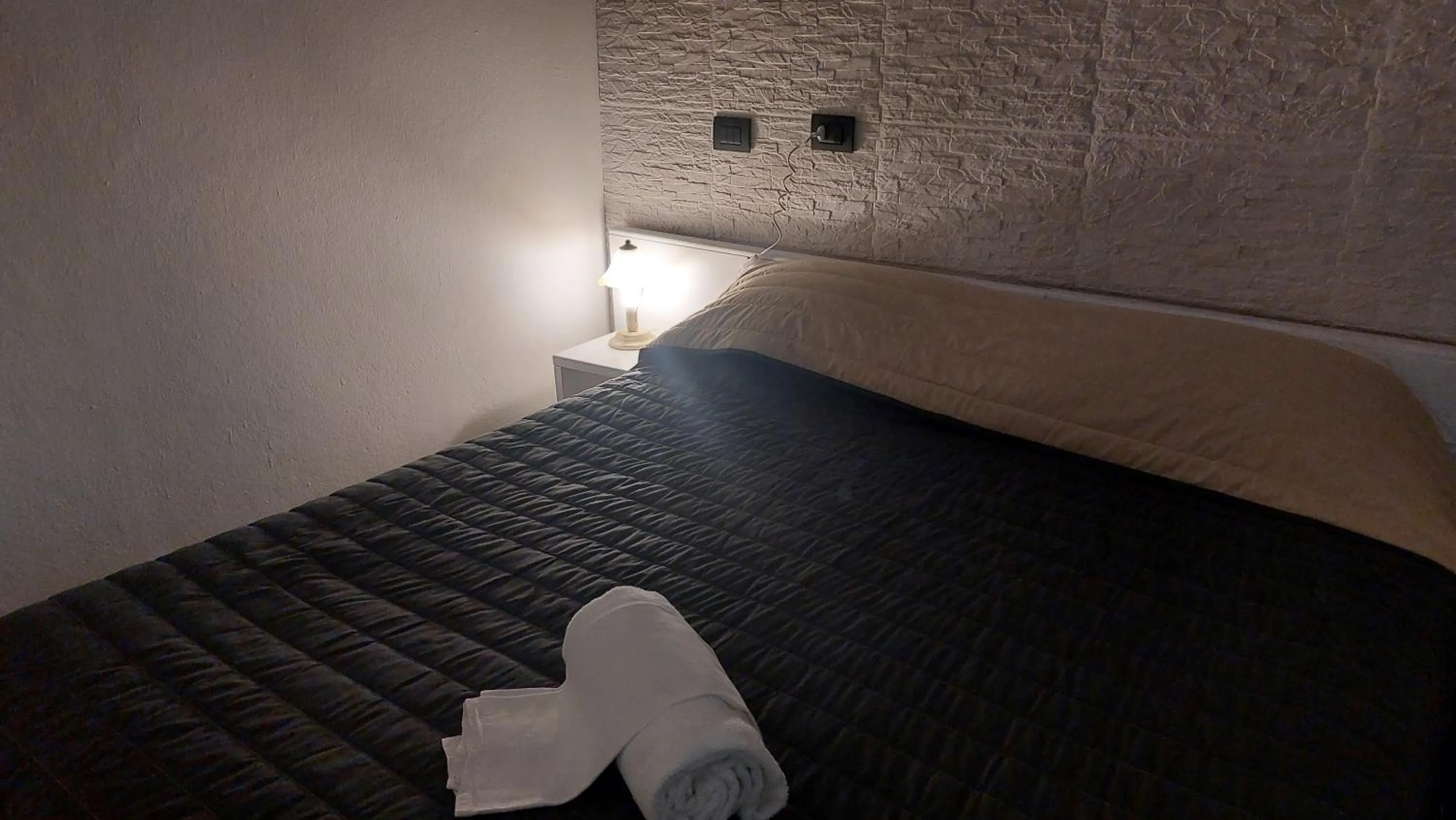 Bedroom, Bed in Hotel La Torre