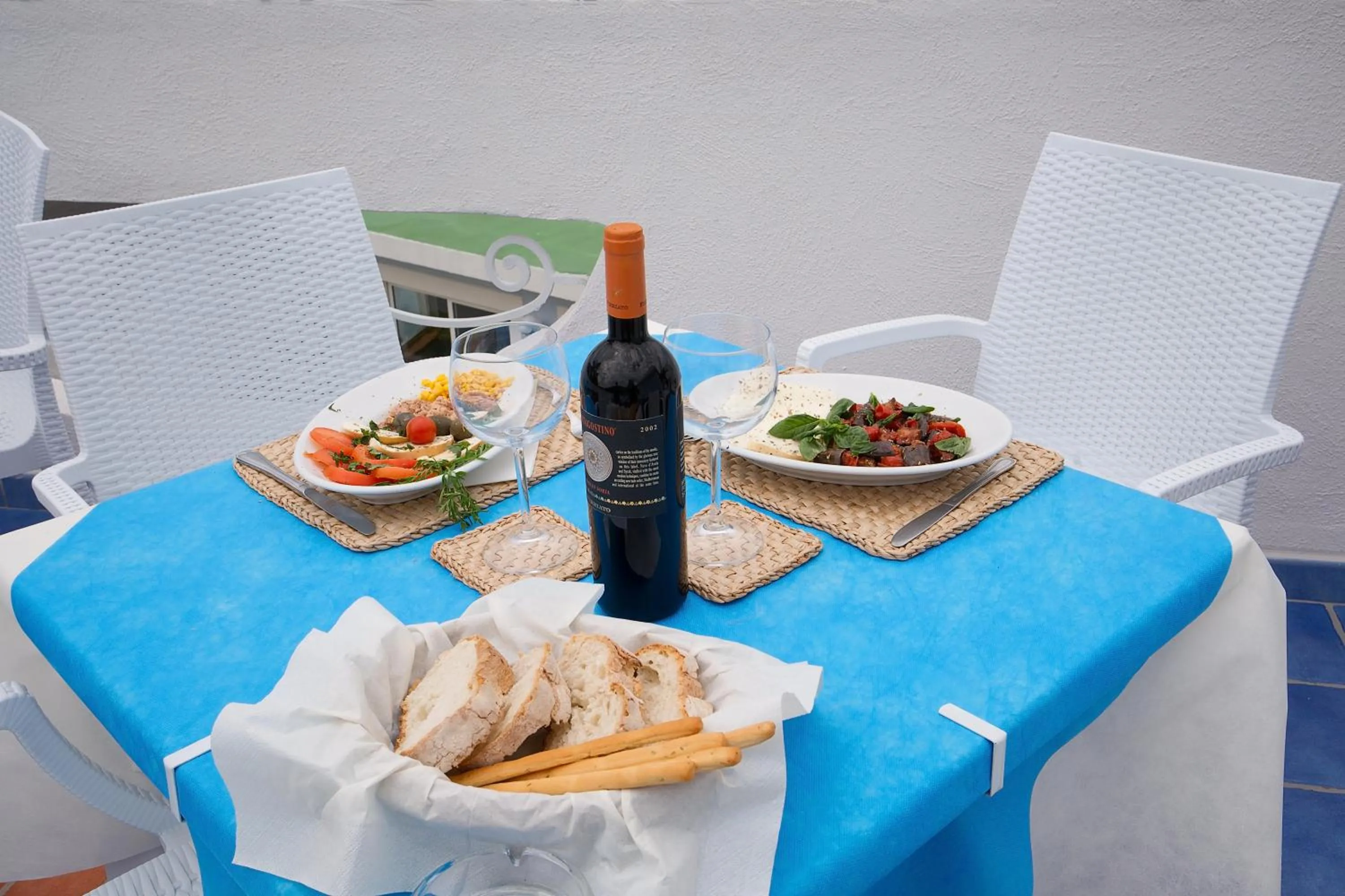 Balcony/Terrace in Iris Hotel