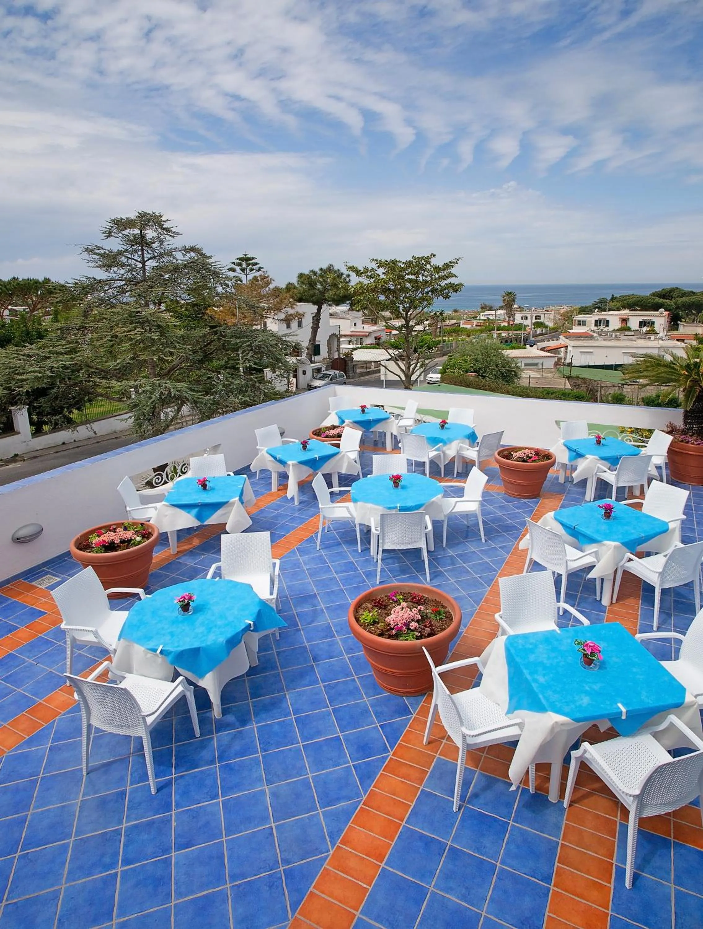 Balcony/Terrace in Iris Hotel