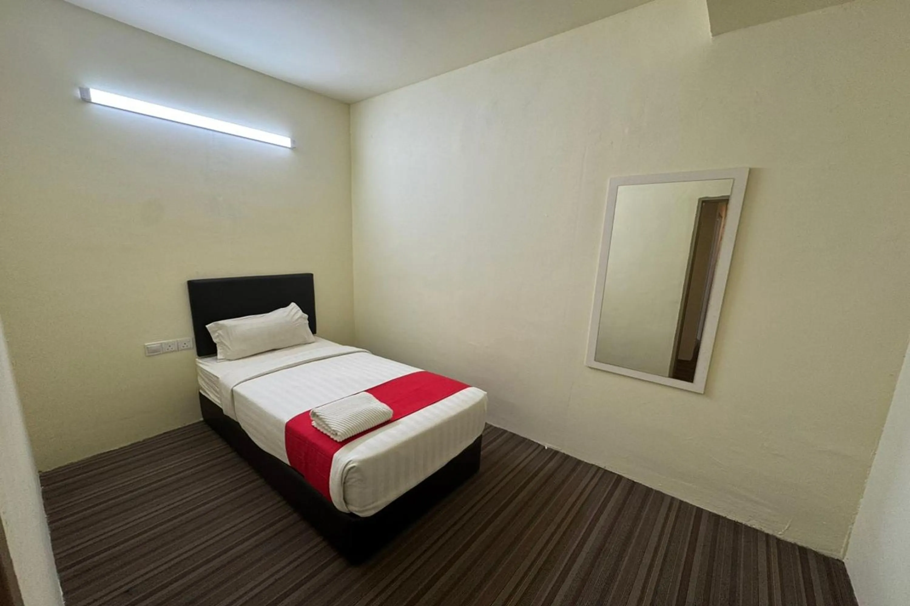 Bedroom, Bed in Hotel Seri Warisan Melaka, Stadium Hang Tuah