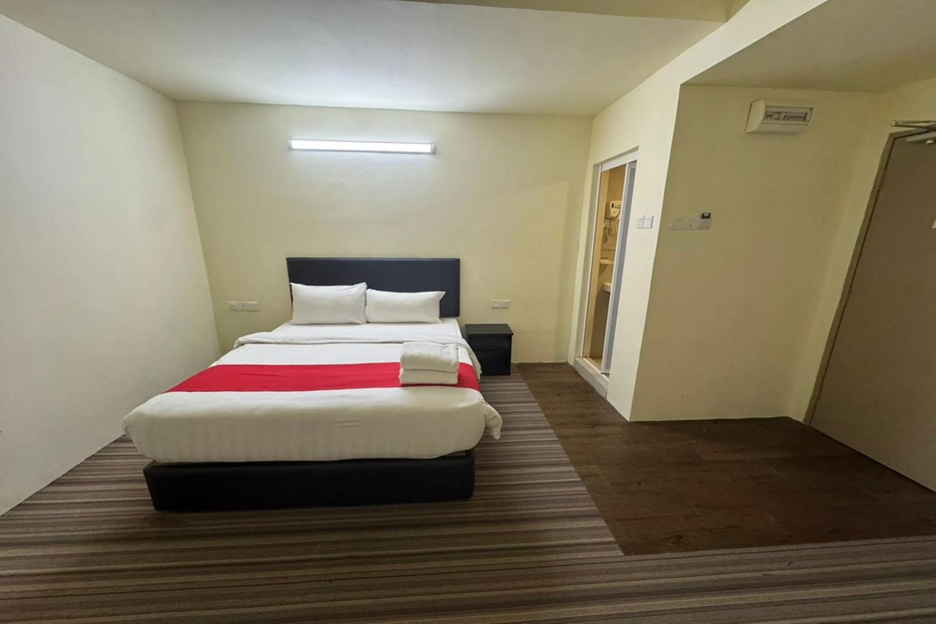 Bed in Hotel Seri Warisan Melaka, Stadium Hang Tuah