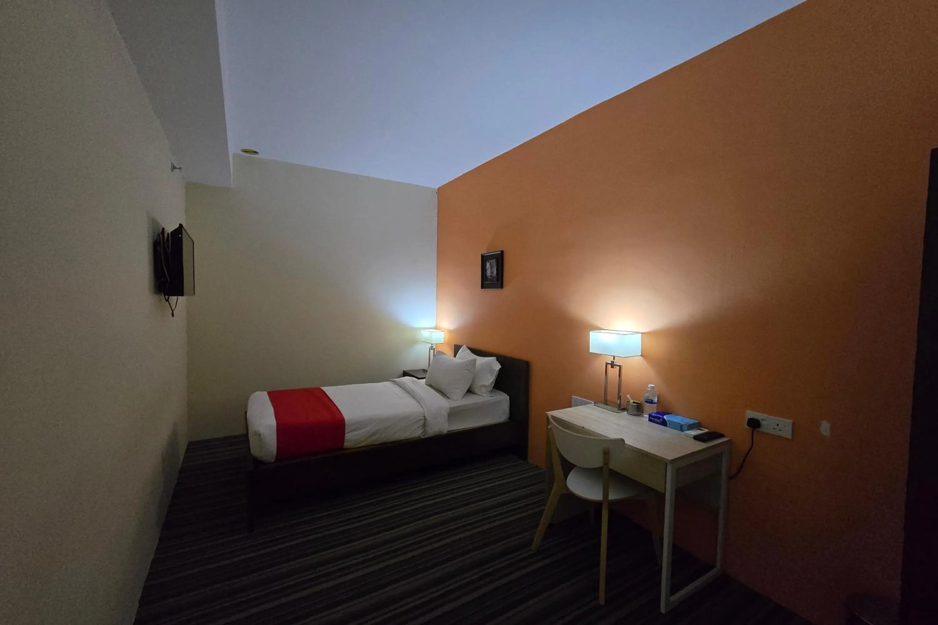 Bedroom, Bed in Hotel Seri Warisan Melaka, Stadium Hang Tuah