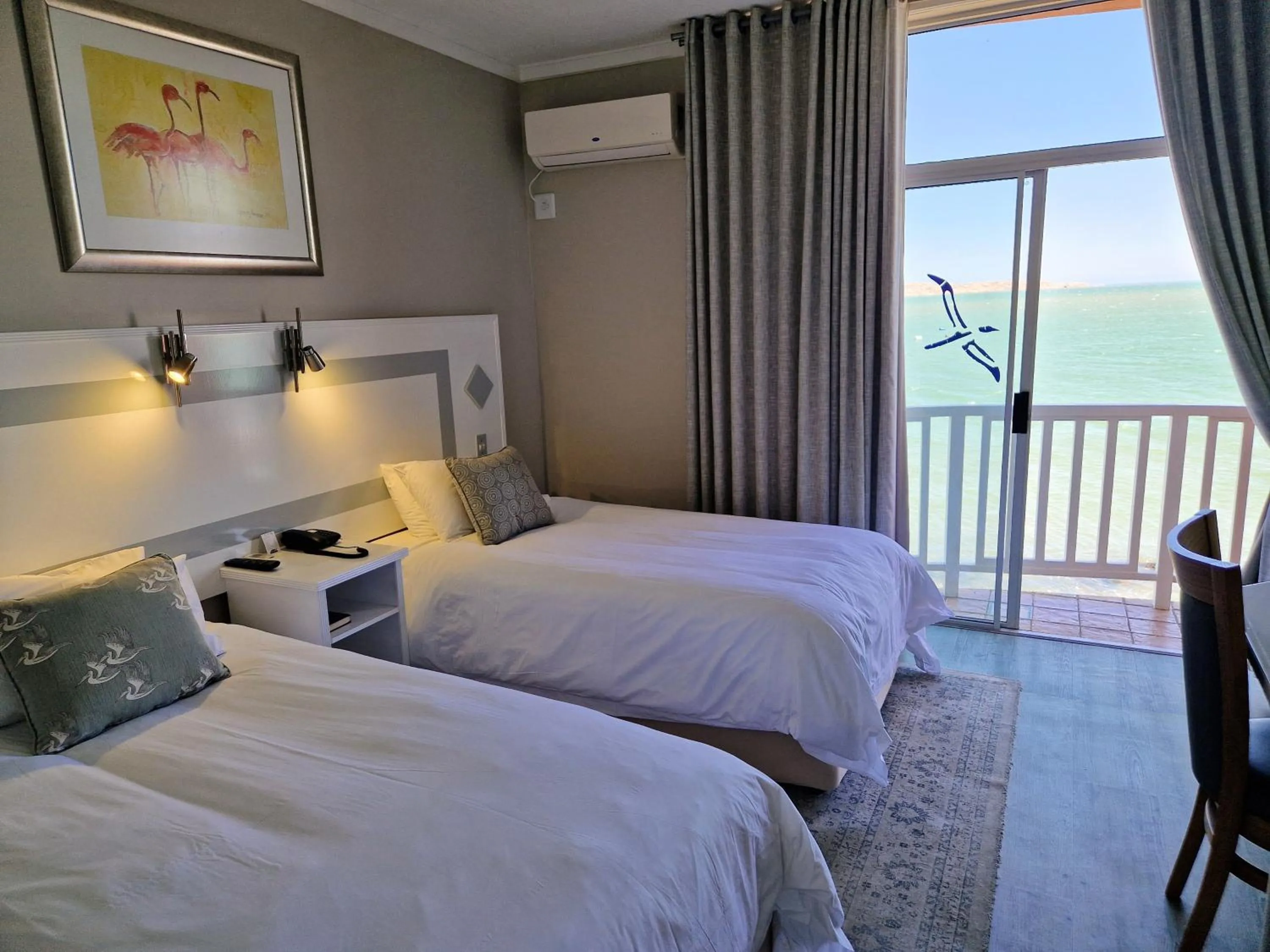 Balcony/Terrace, Bed in Lüderitz Nest Hotel