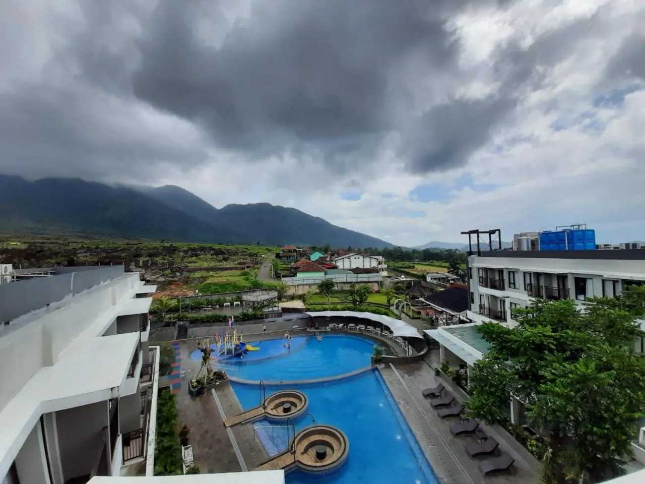 Mountain view in Harmoni Hotel Garut