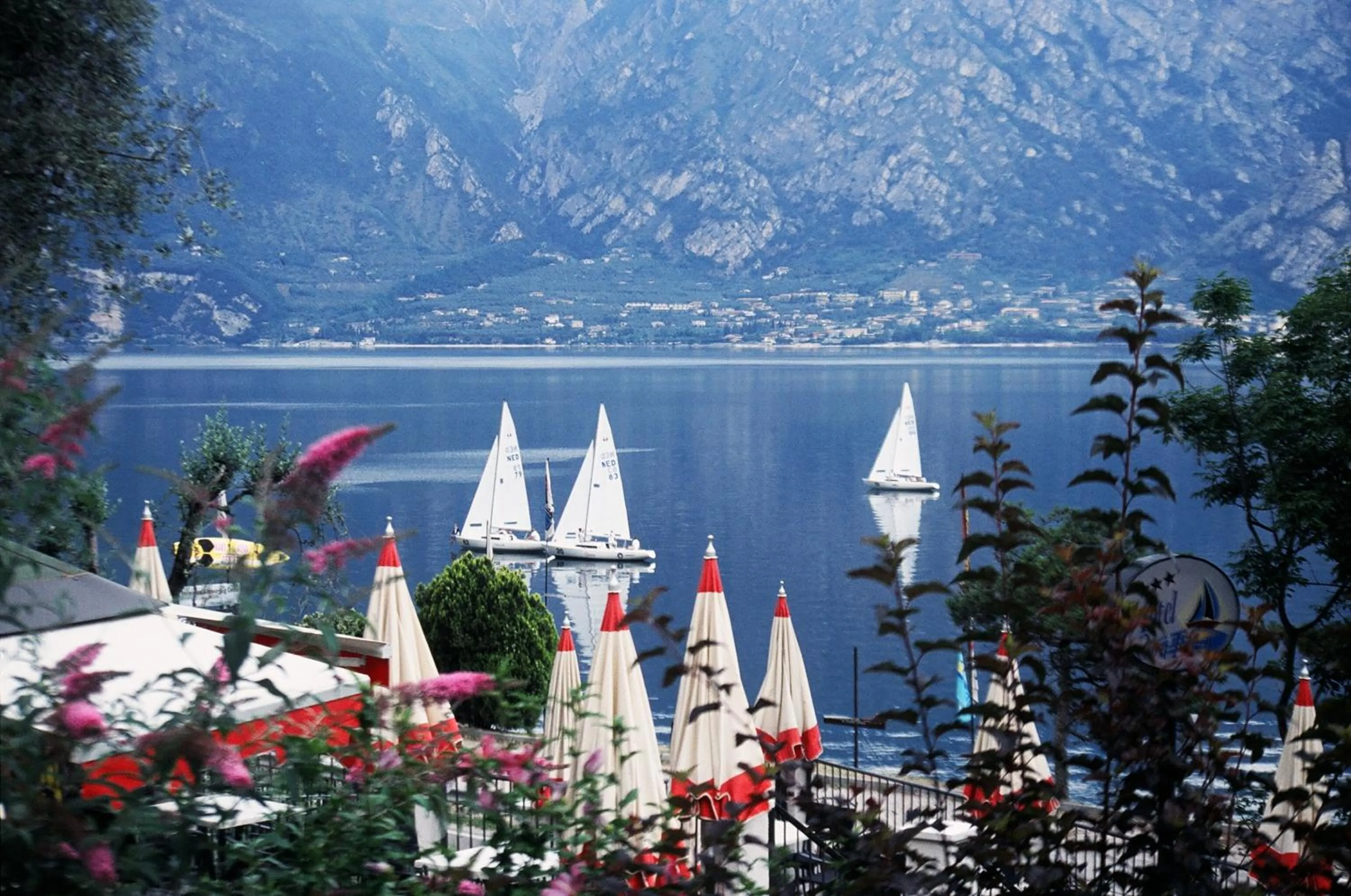 Day in Hotel Oasi Beach