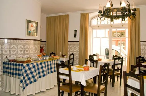 Restaurant/places to eat in Hotel Leiriense